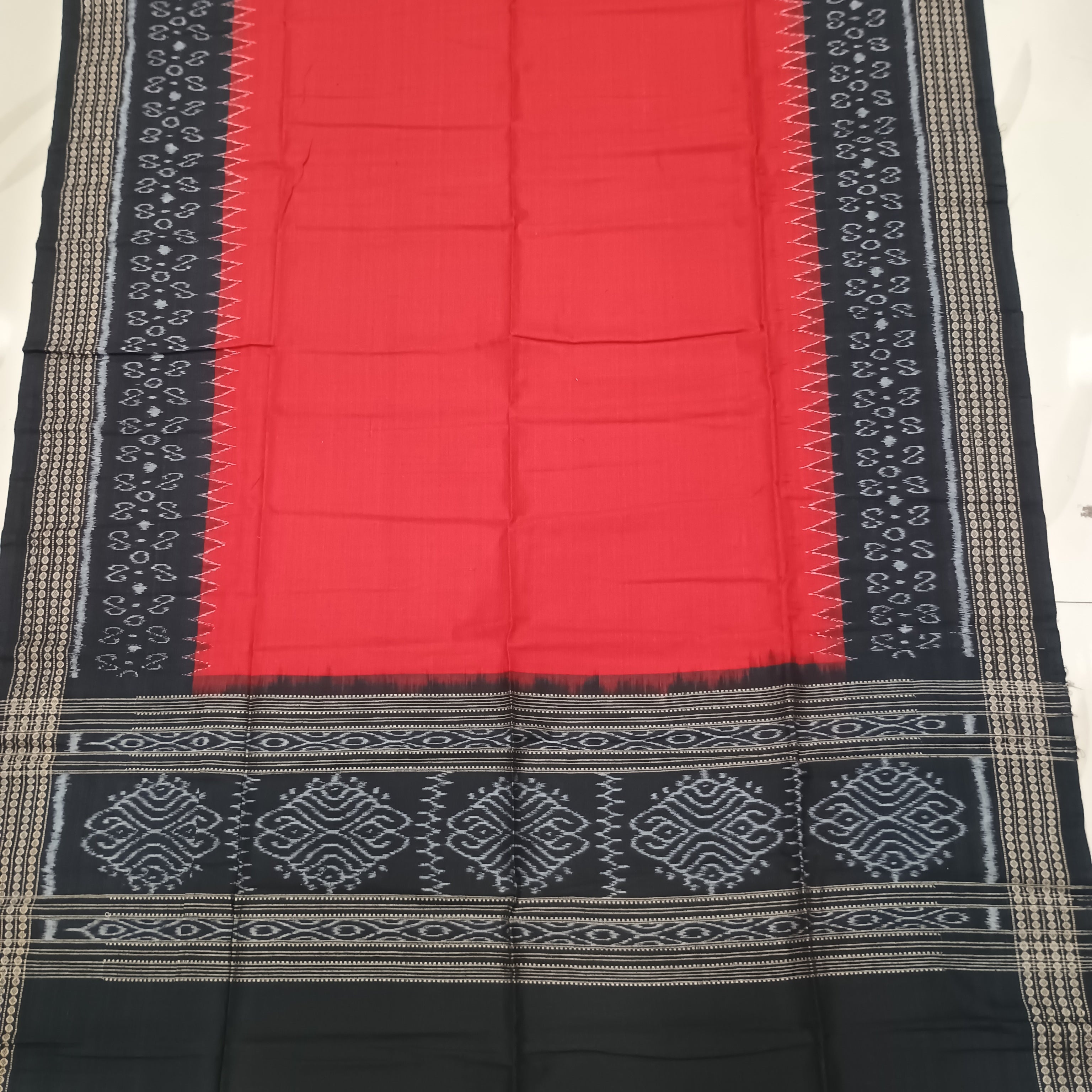 Black Red Flower Bandha Design Dress Set