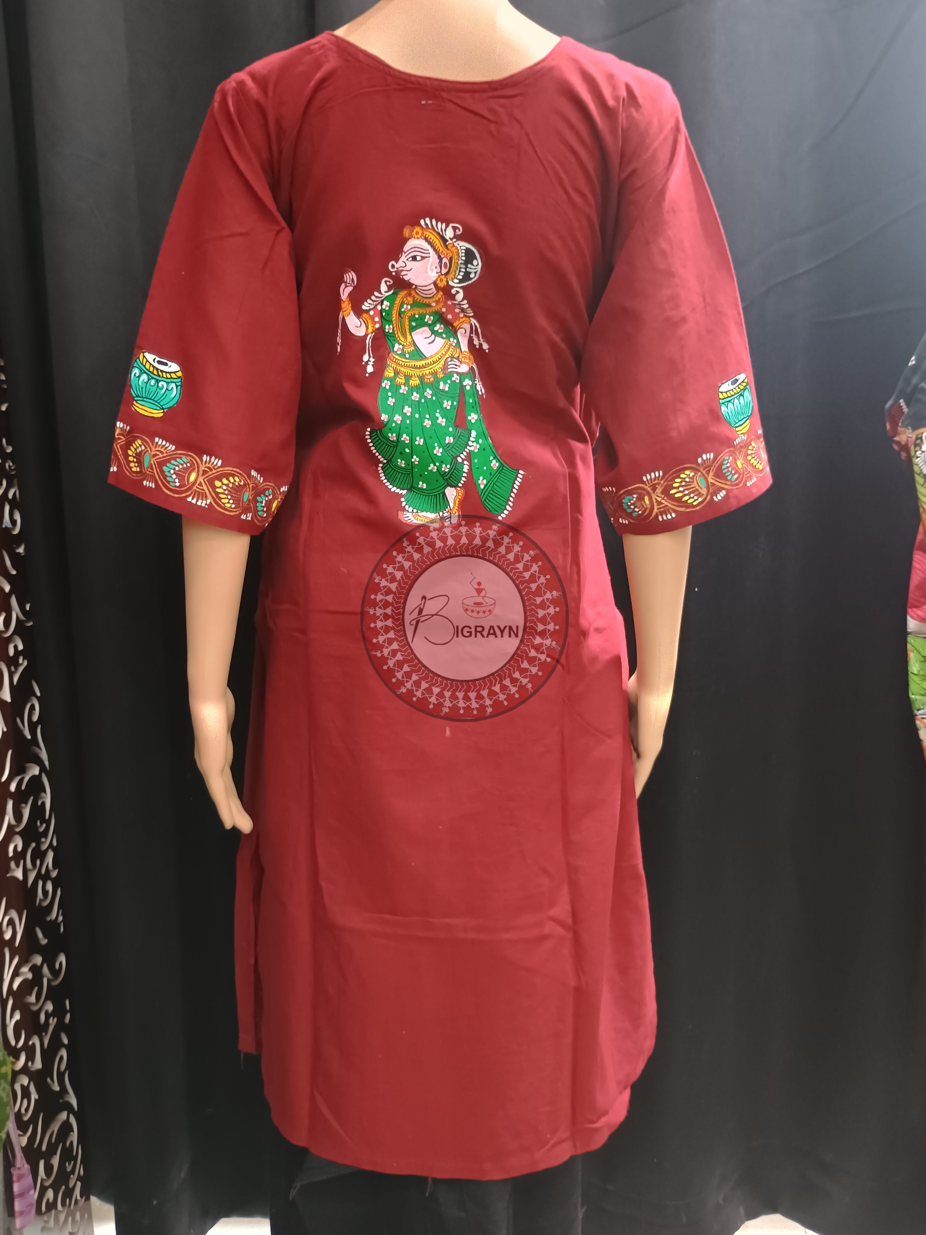 Maroon Dancer And Musical Instrument Theme Hand Painted Pattachitra Kurti