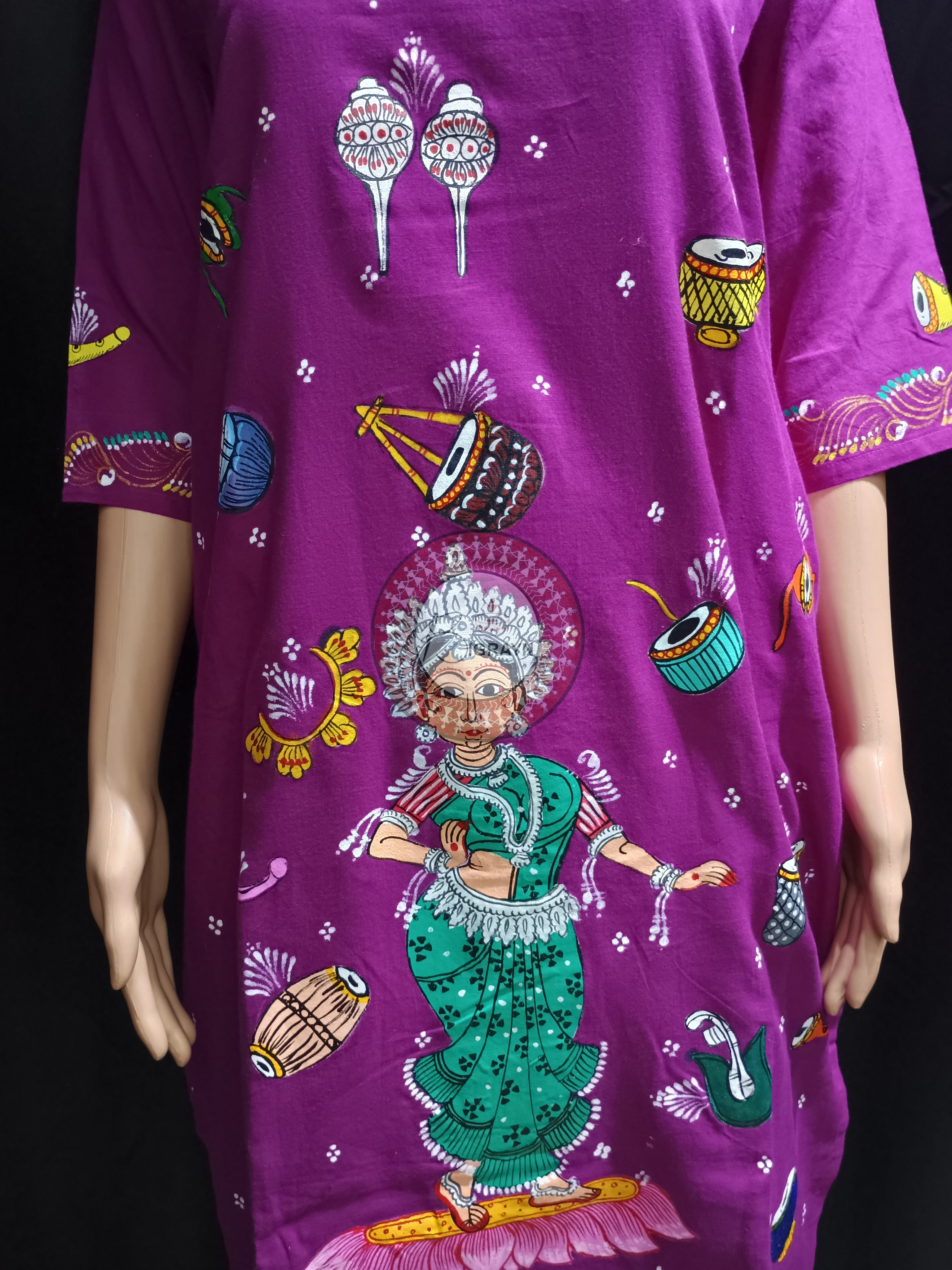 Purple Dancer And Musical Instrument Theme Hand Painted Pattachitra Kurti