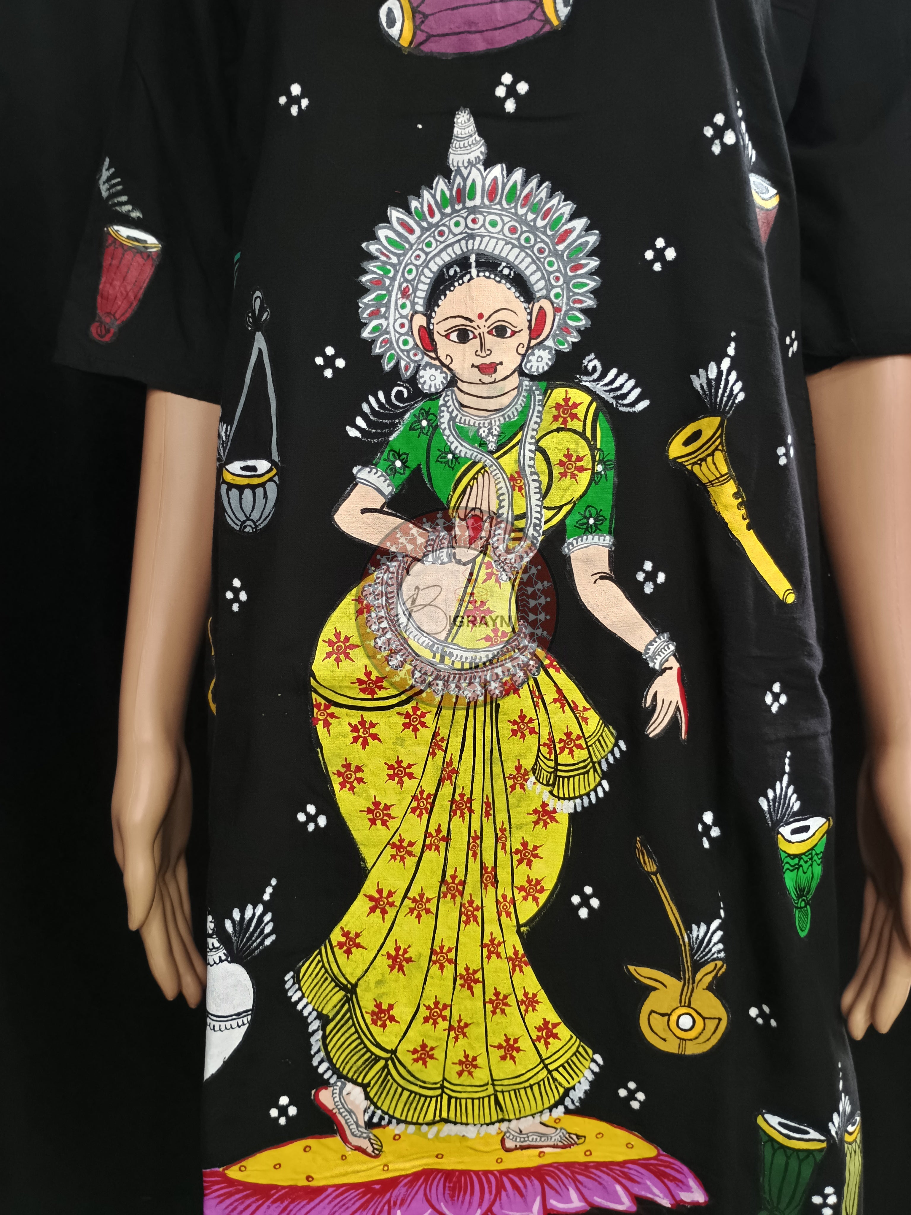 Black Yellow Dancer And Musical Instrument Theme Hand Painted Pattachitra Kurti