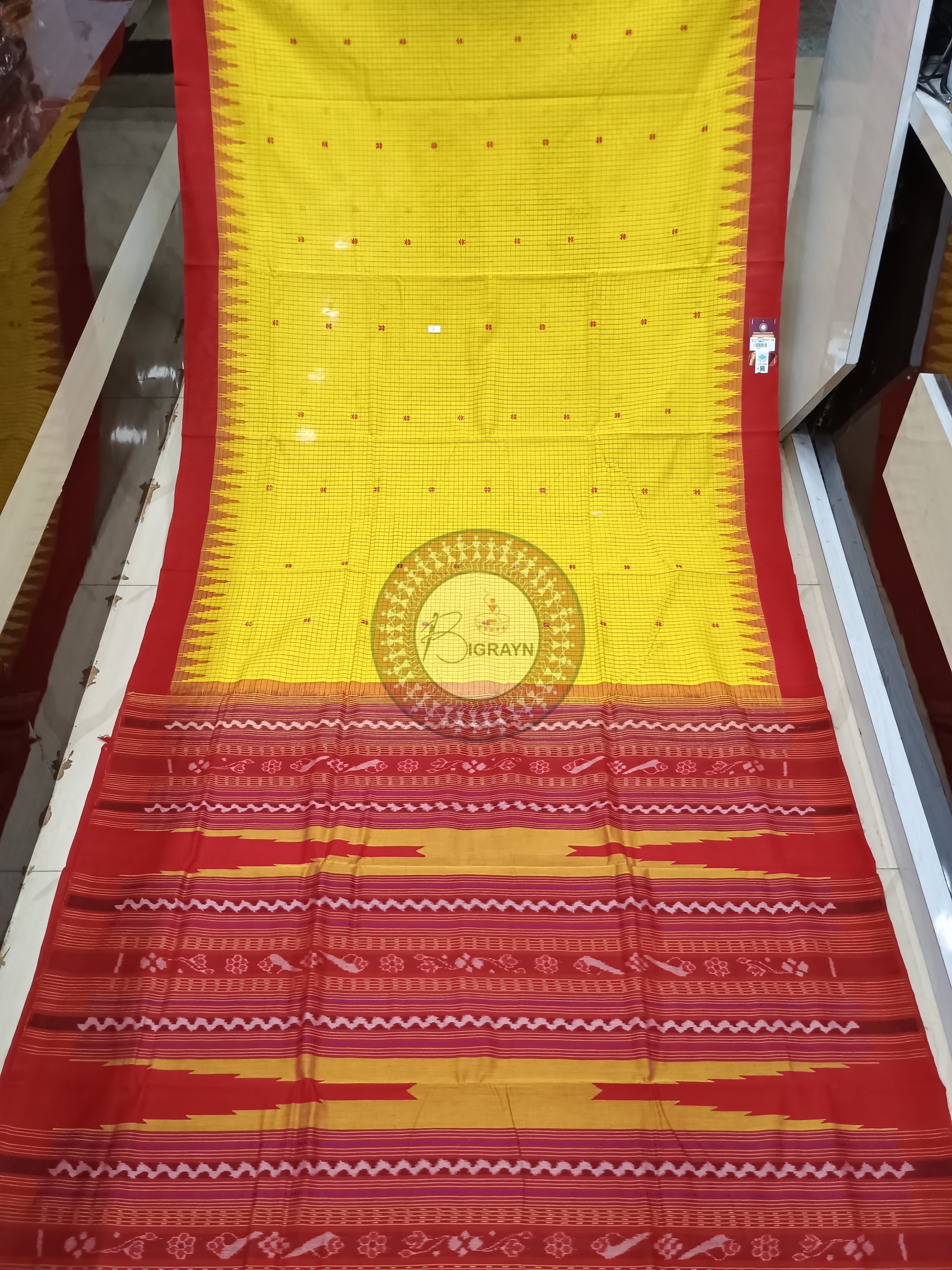 Yellow Maroon Sachipar Buti Handloom Sambalpuri Cotton Saree