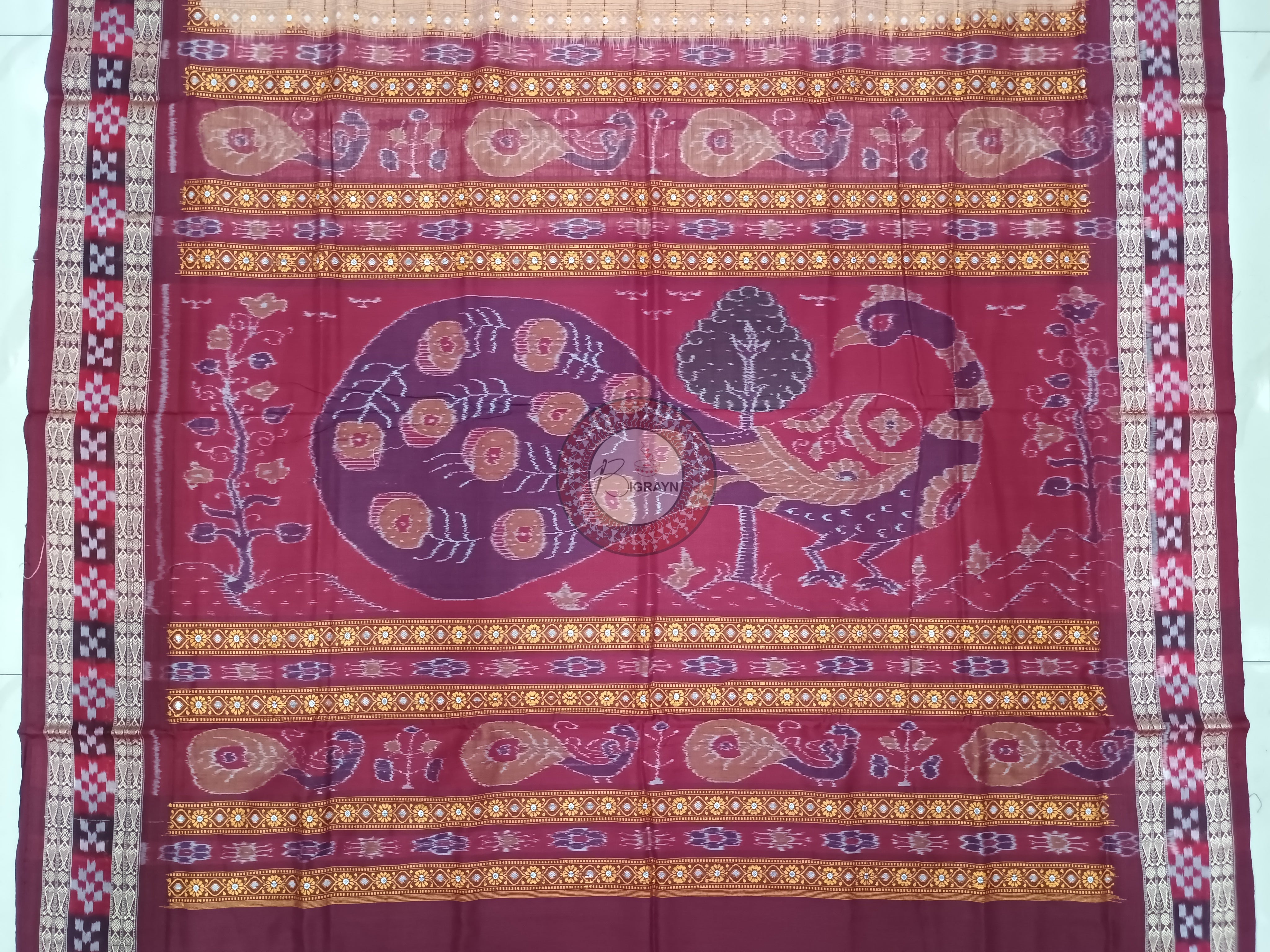 White Maroon Hazarbuti Handloom Bomkai Cotton Saree