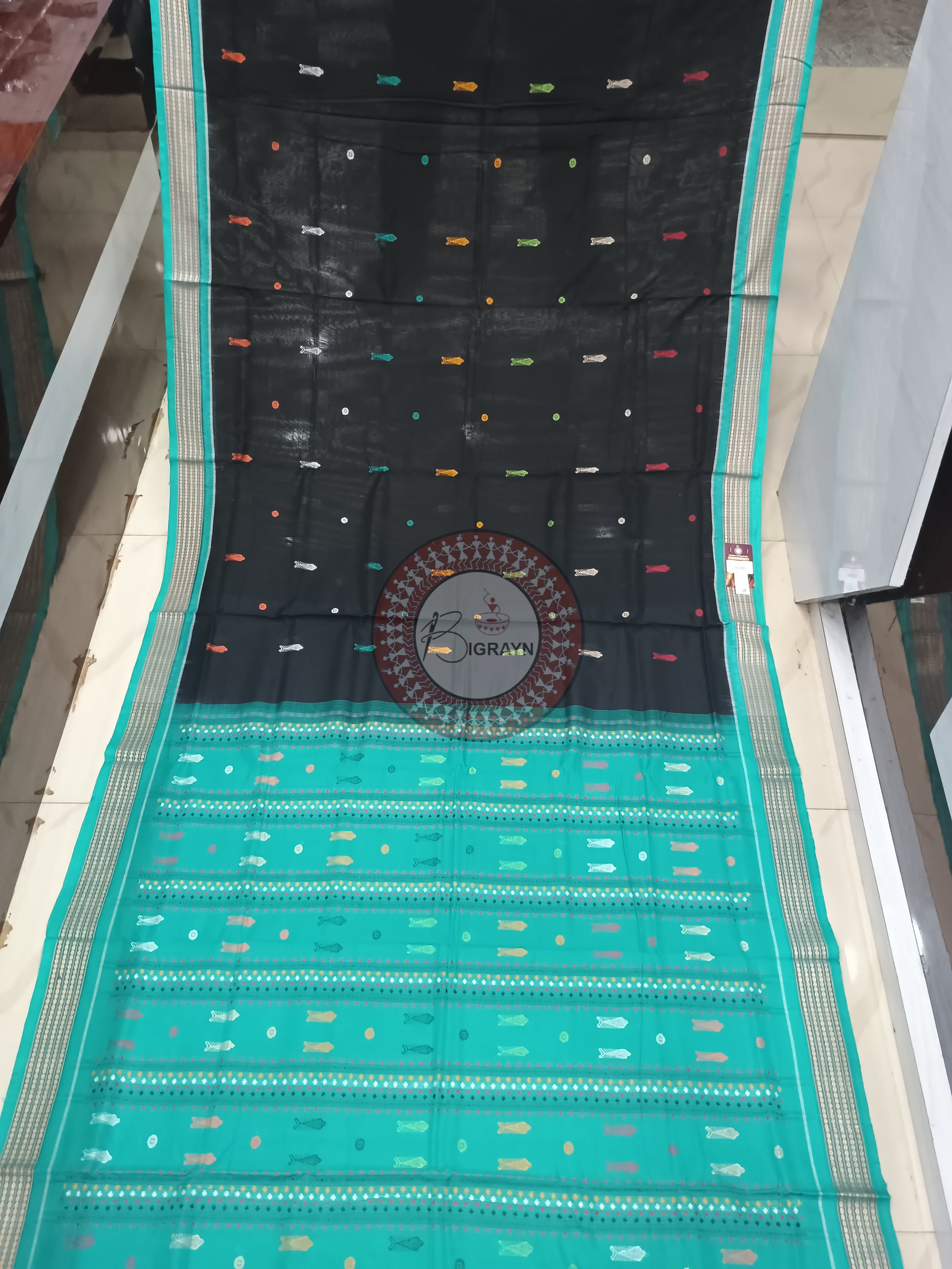 Black Sky Fish Buti Handloom Bomkai Cotton Saree