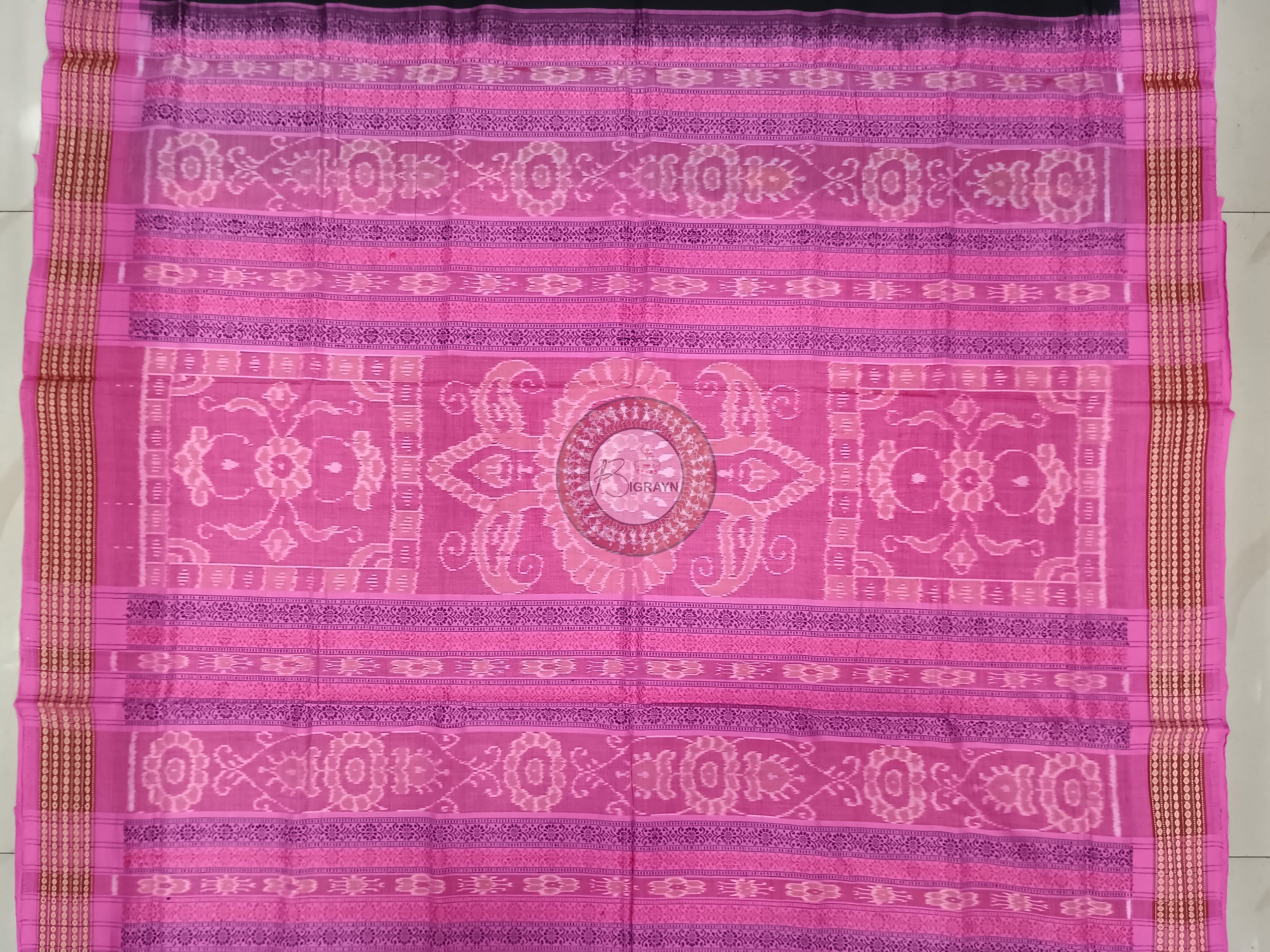 Black Pink Flower Handloom Bomkai Cotton Saree