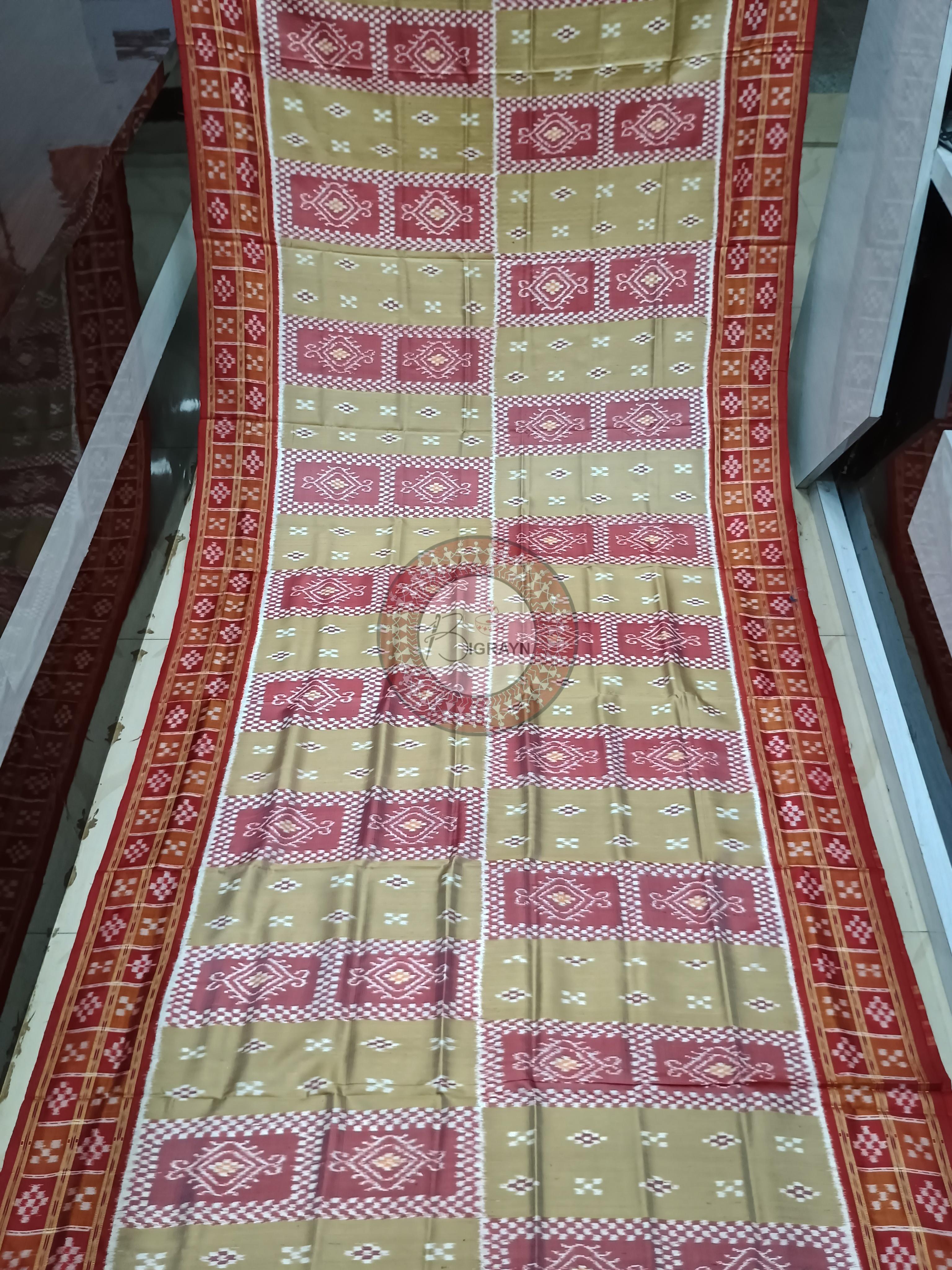 Olive Green Red Double Pasapali Border Design Khandua Silk Saree