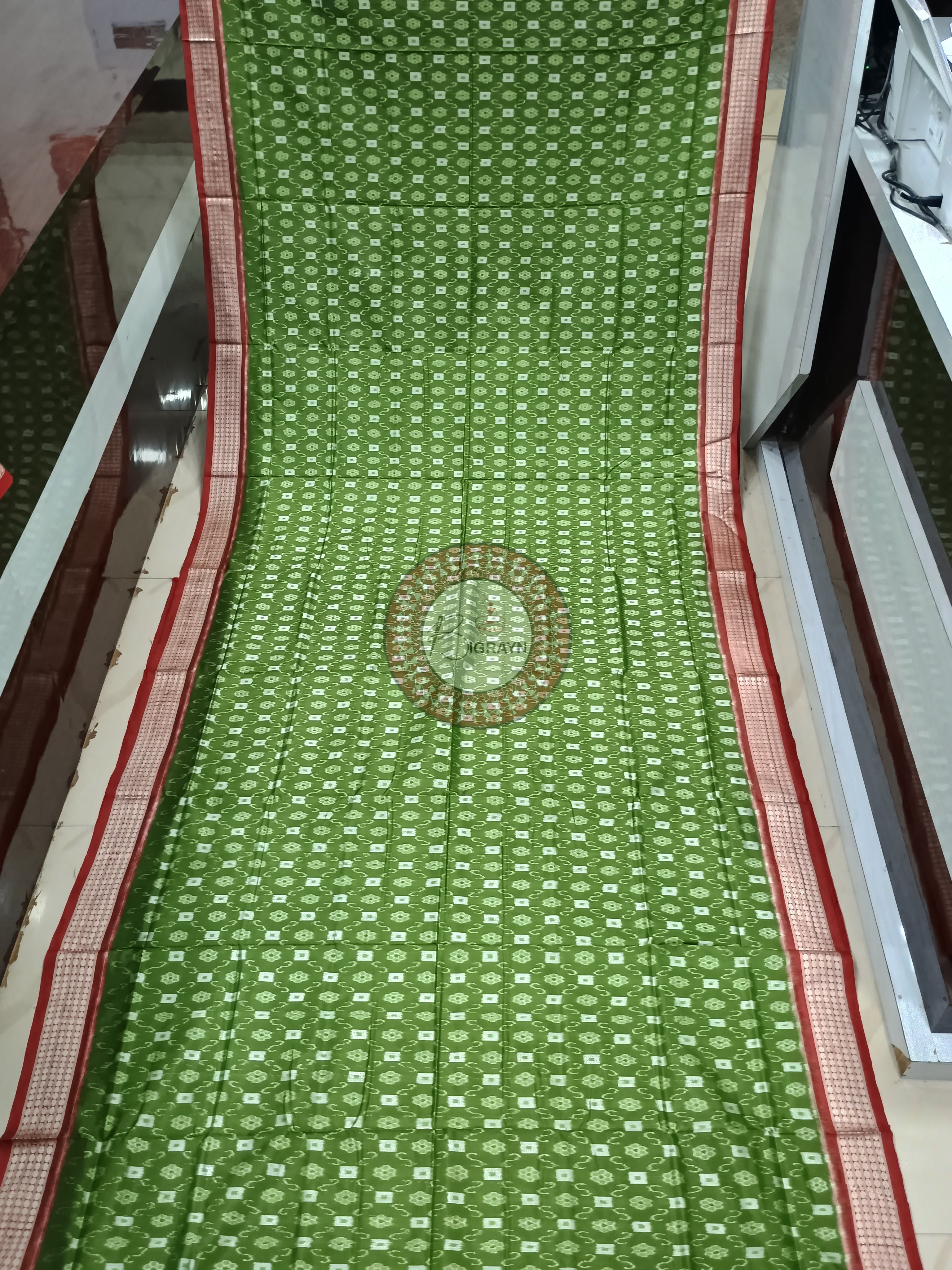 Mehendi Green Red Ek Chandia Sambalpuri Silk Saree