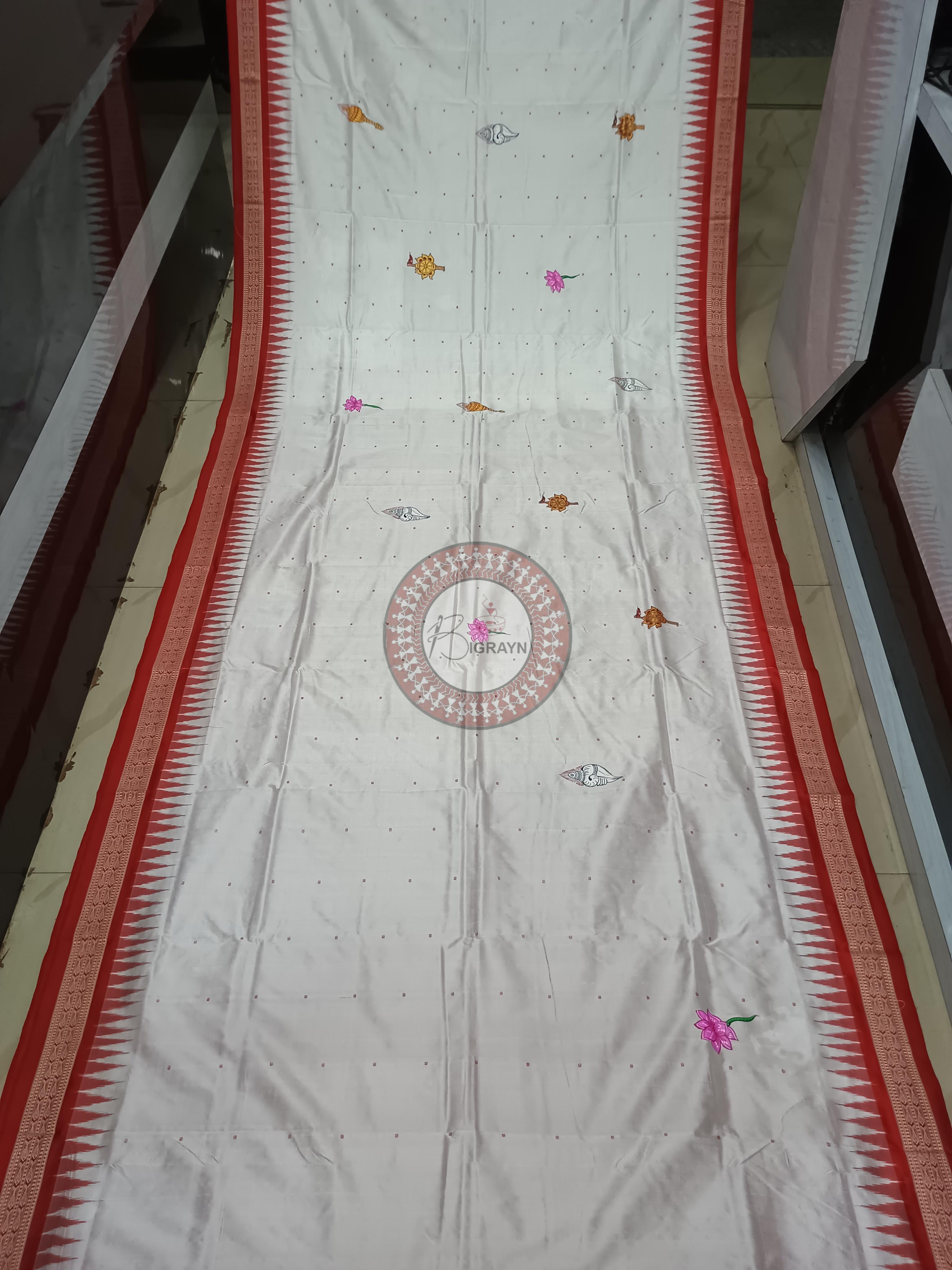 White Red Shoulder Jagannath Theme Pattachitra Sambalpuri Silk Saree