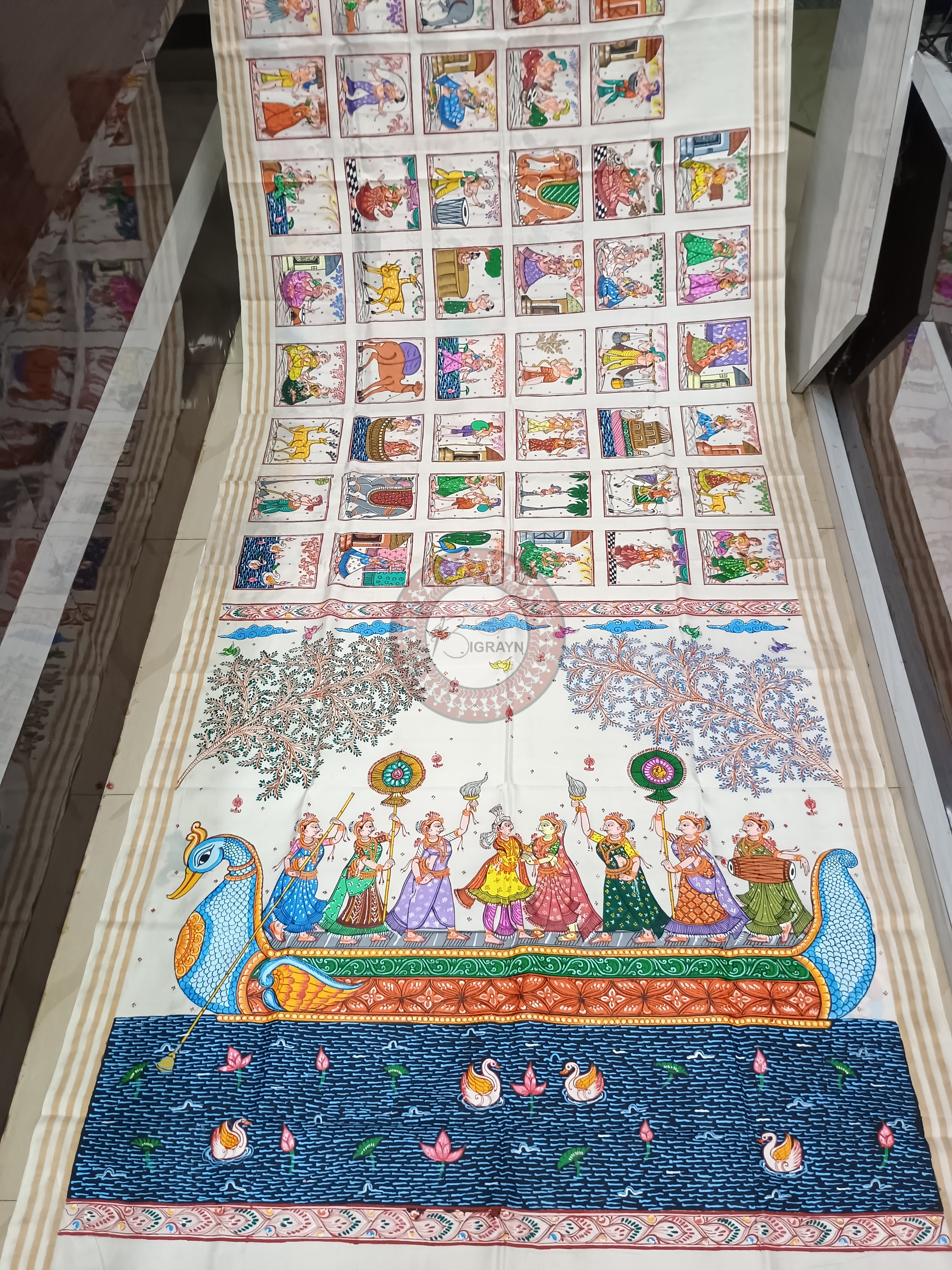 White Small Box Boita Theme Pattachitra Kanjeeveram Silk Saree