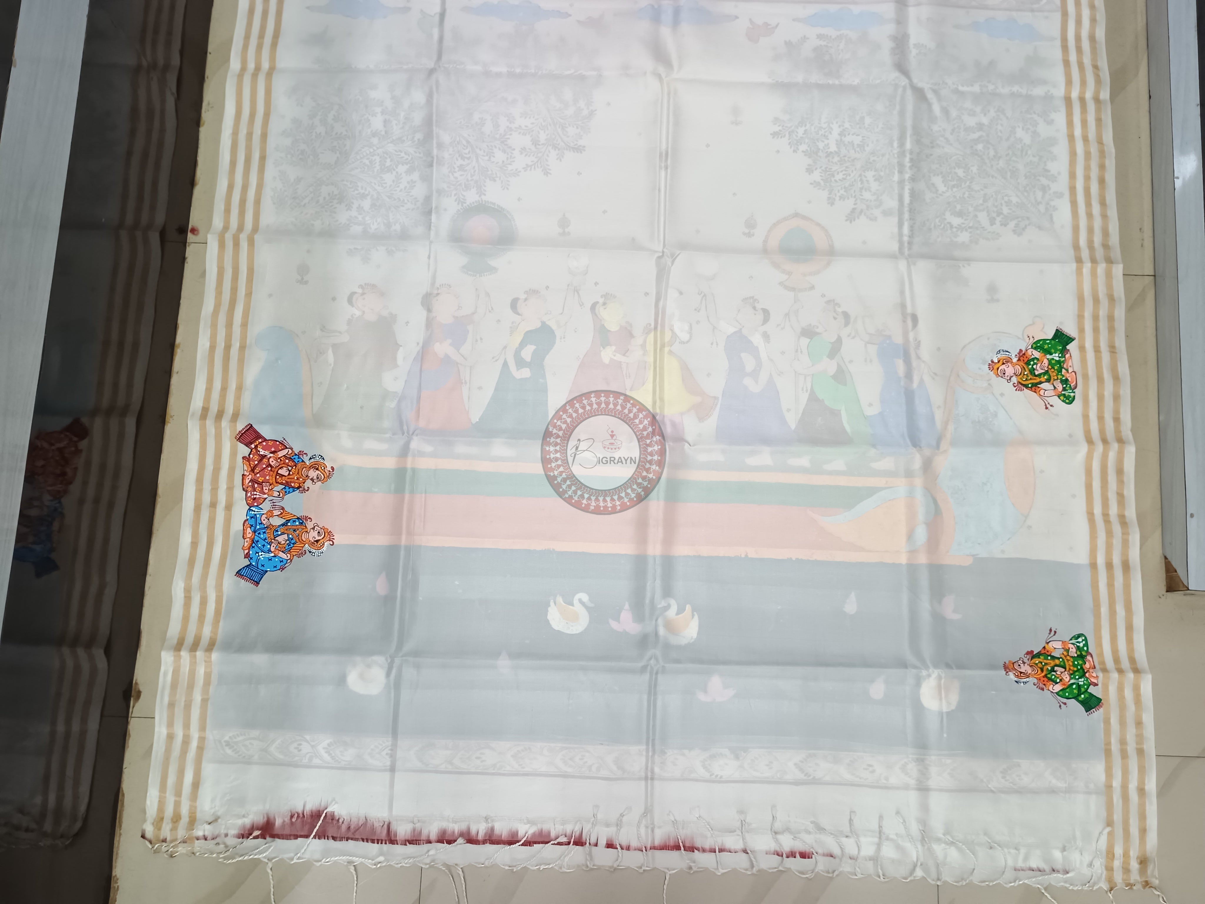White Small Box Boita Theme Pattachitra Kanjeeveram Silk Saree
