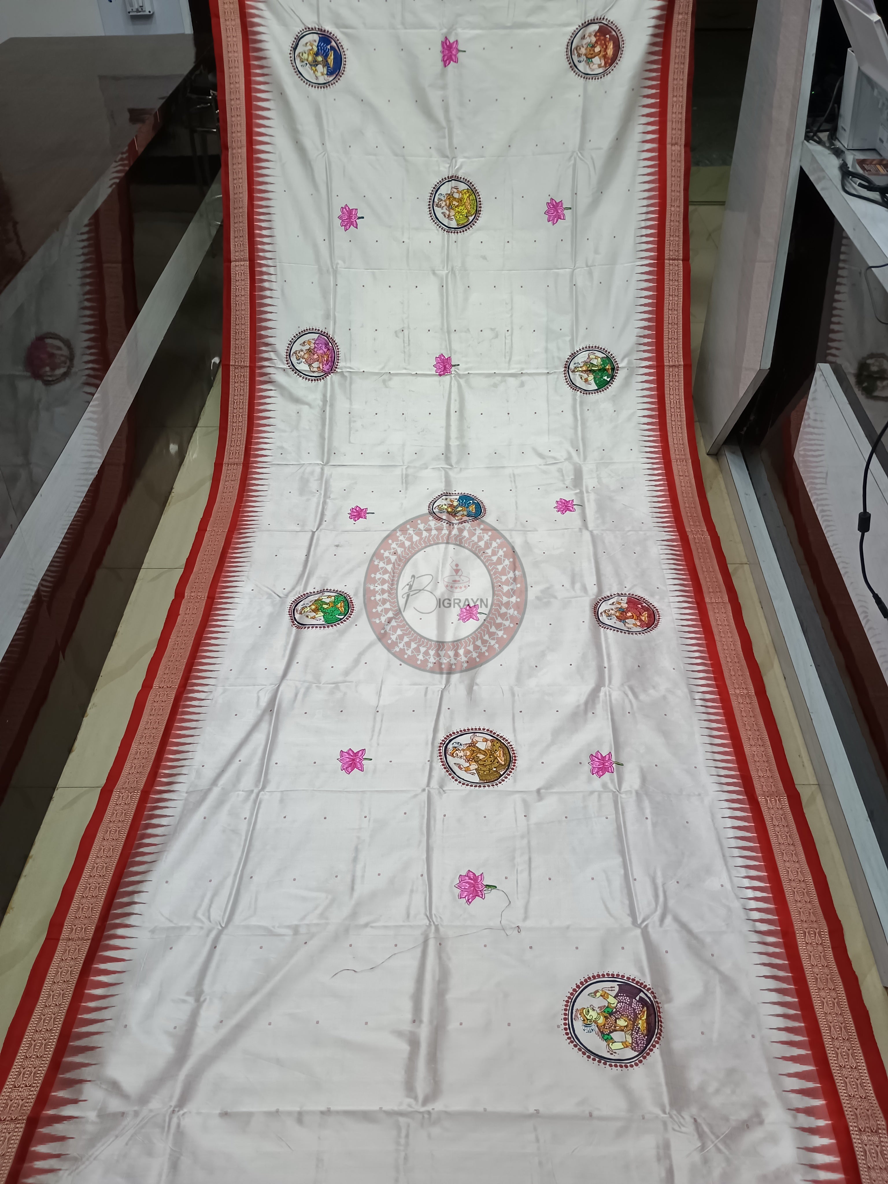 White Red Laxmi Puja With Swasti Kalashi Anchle Theme Pattachitra Silk Saree