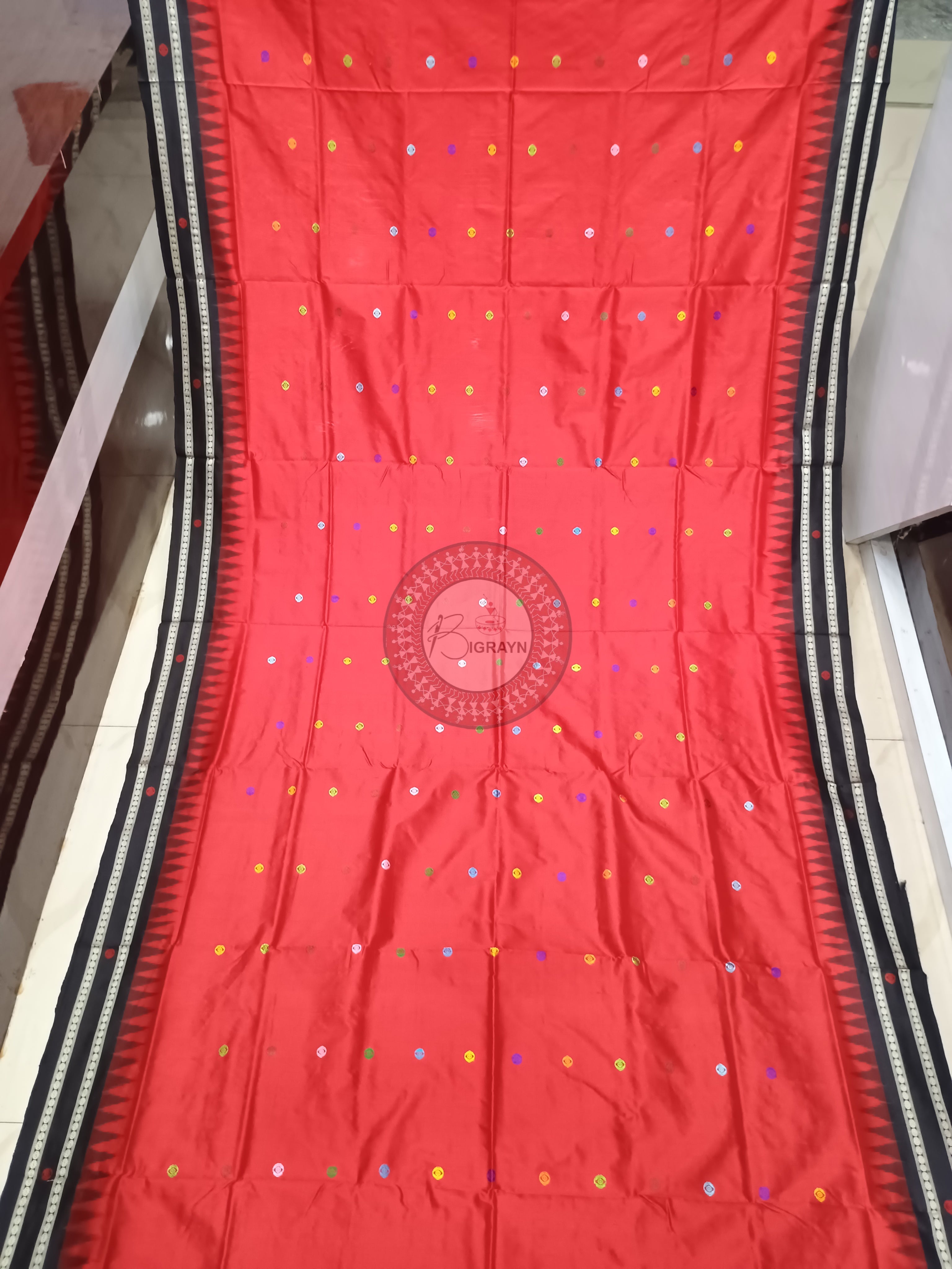 Red Black Neela Chakra Sambalpuri Silk Saree
