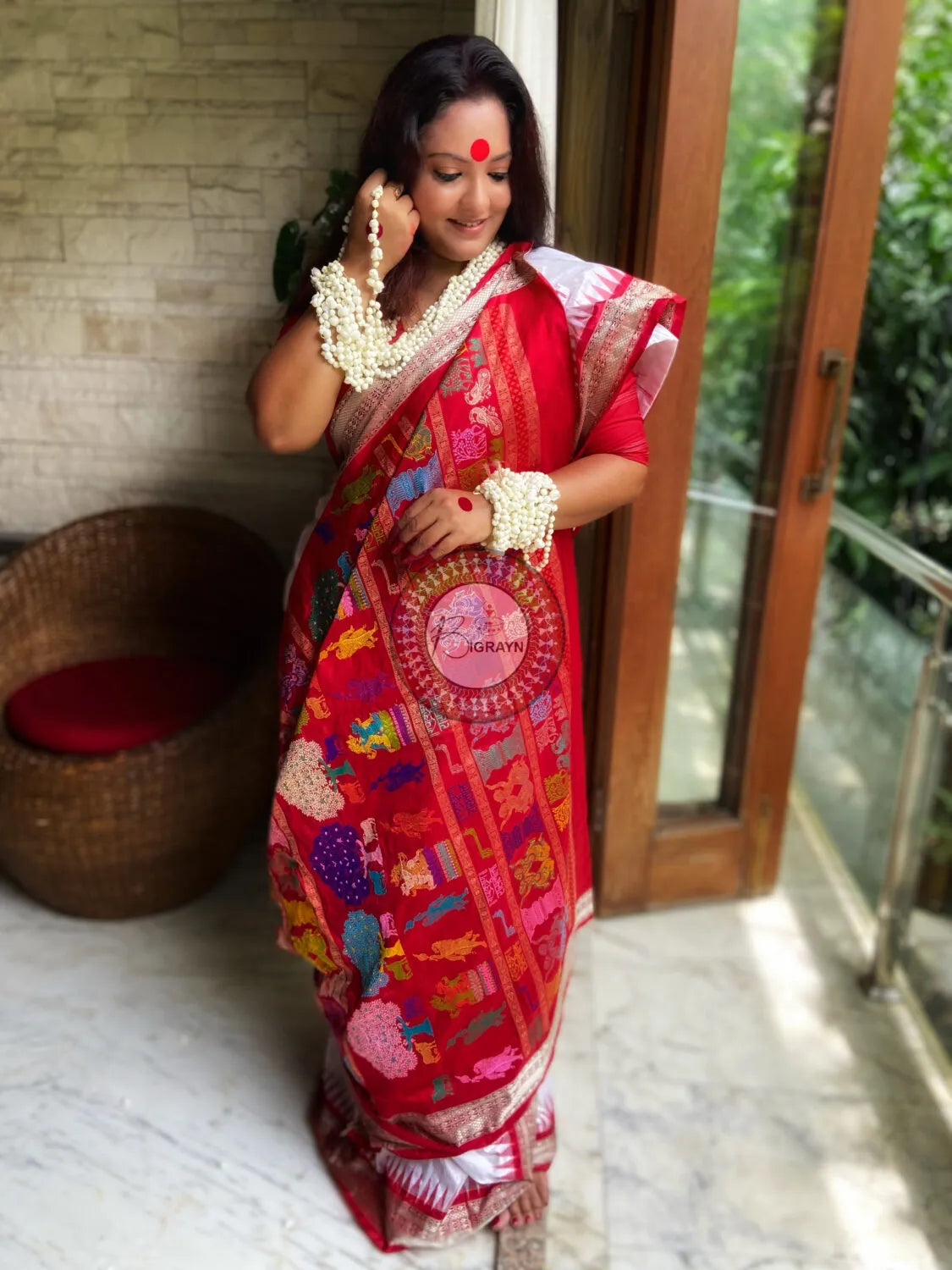 White Red Rasleela Exclusive Sambalpuri Silk Saree