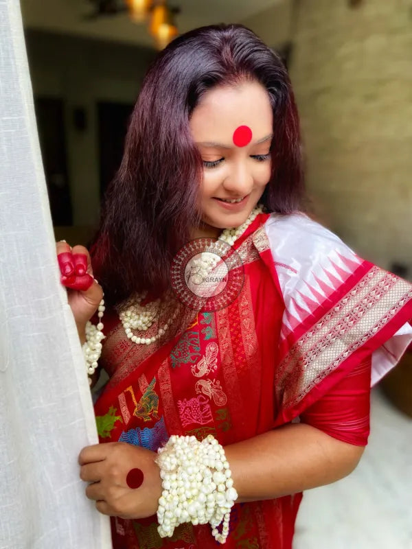 White Red Rasleela Exclusive Sambalpuri Silk Saree