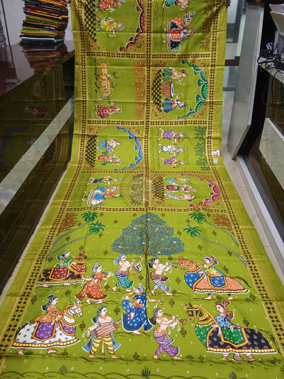 Neon Green Big Box With Chaiti Ghoda Pallu Theme Pattachitra Kanjeeveram Silk Saree