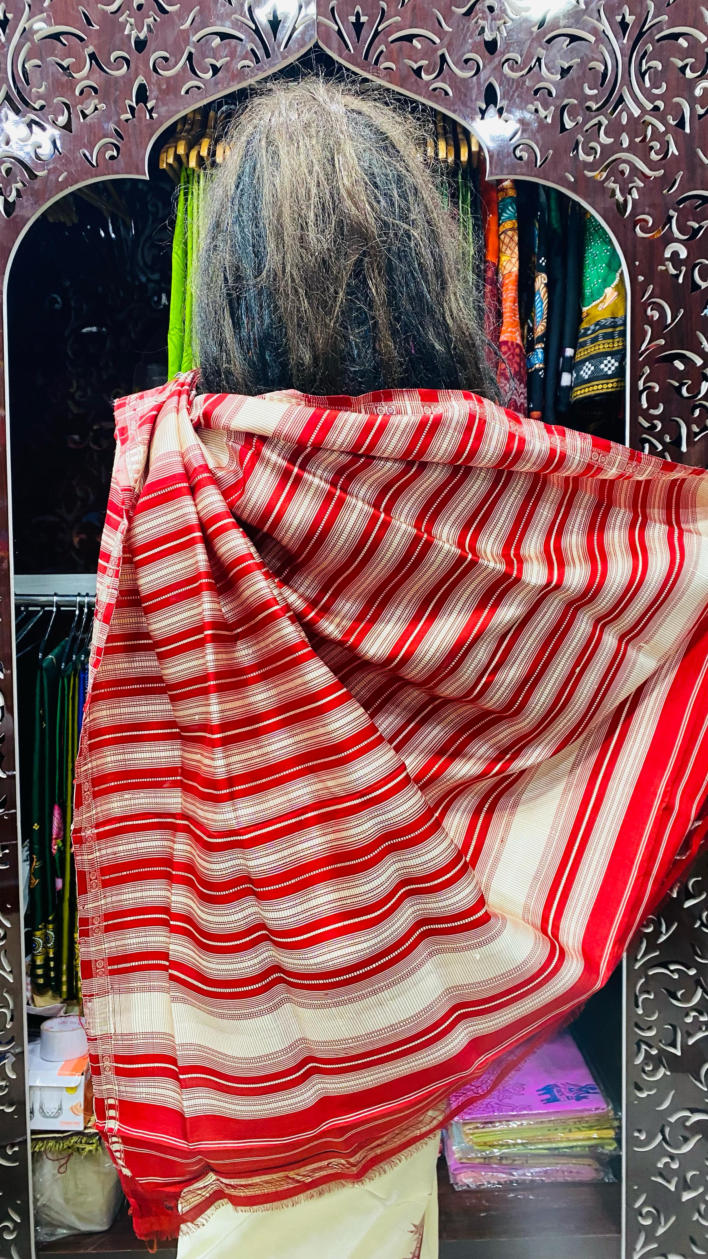 White Red Single Anchal Berhampuri Silk Saree