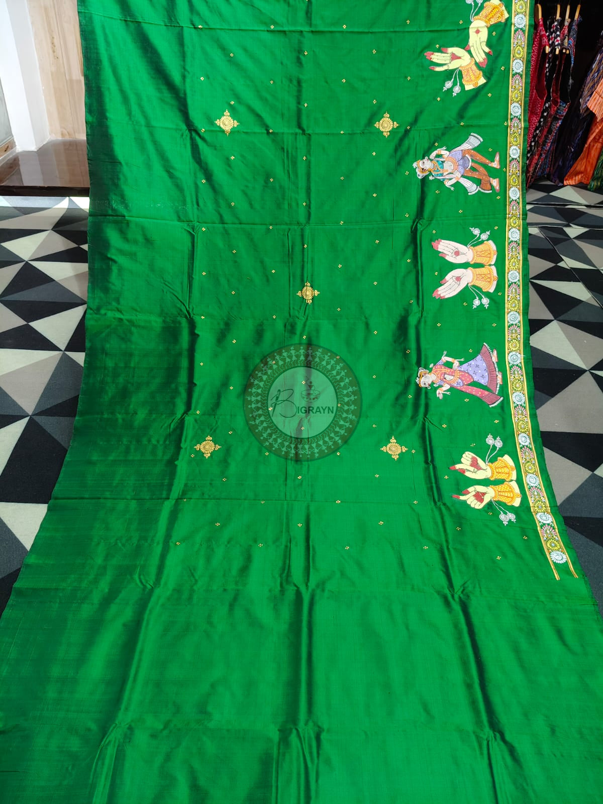Green Solha Sringara Theme Pattachitra Silk Saree