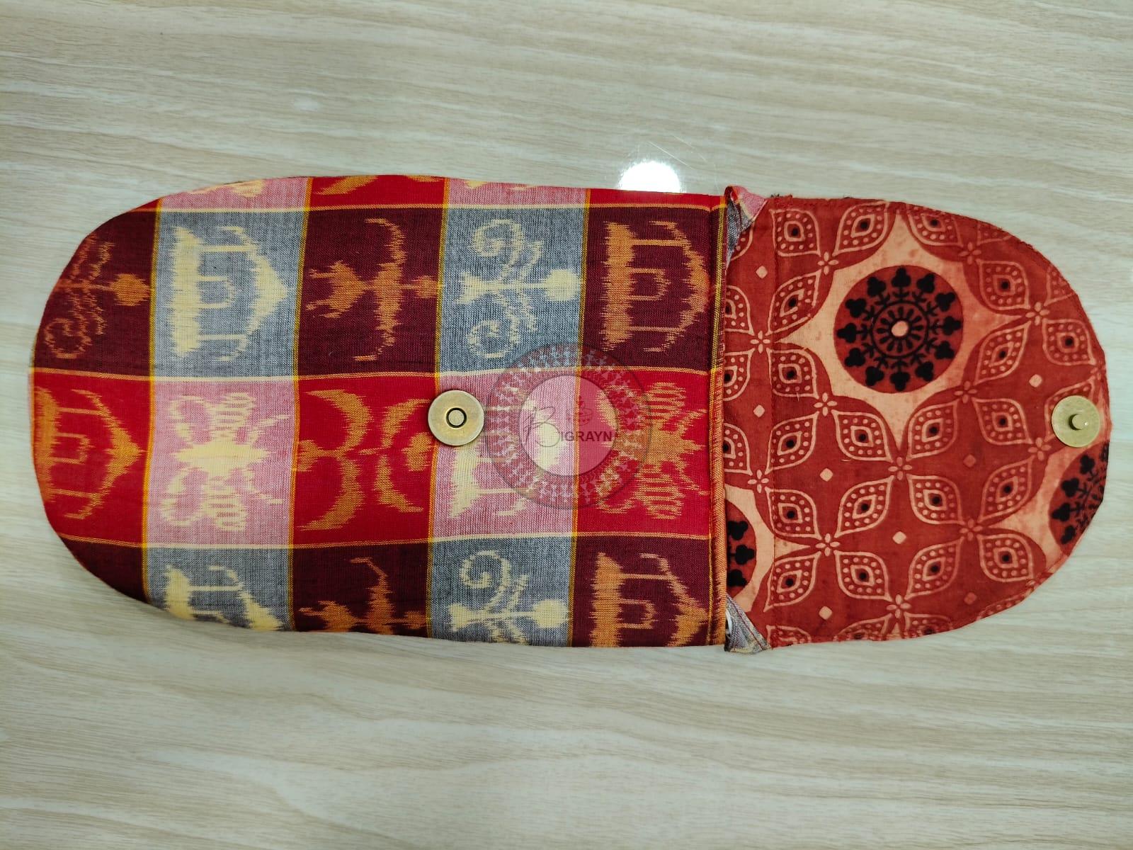 Red White Animal Leather Phone Bag
