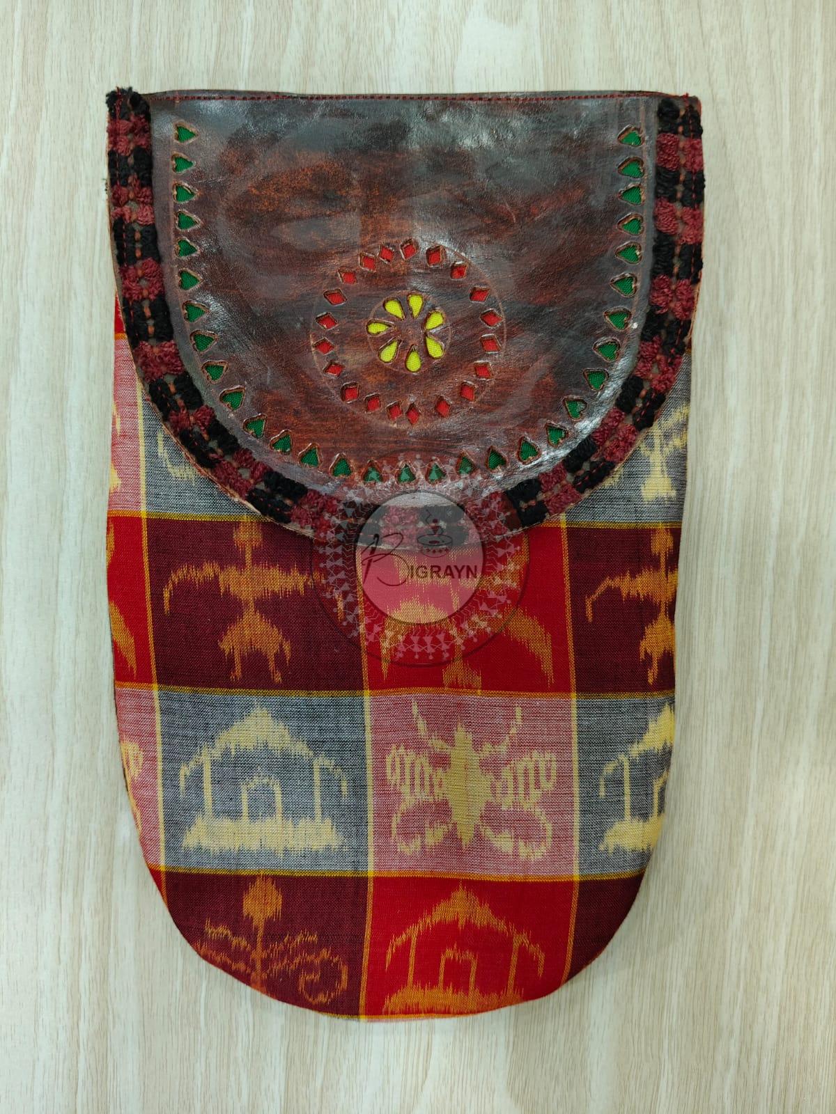 Red White Animal Leather Phone Bag