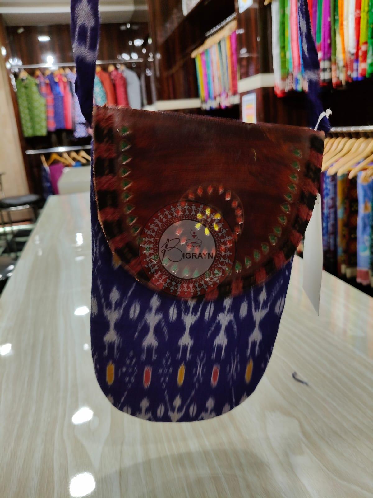Black Tribal Huts Leather Phone Bag