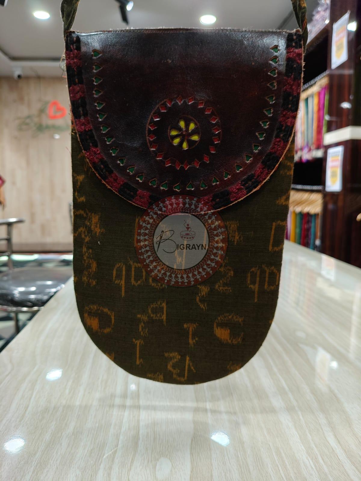 Mehendi Mathematic Formula Bandha Leather Phone Bag