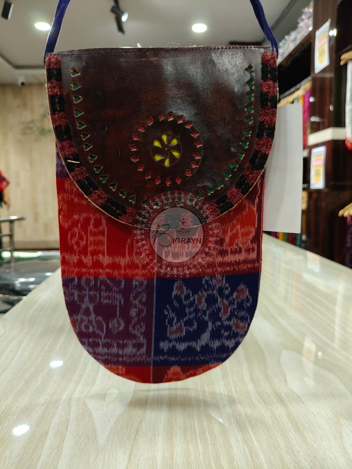Blue Red Animal Bandha Leather Phone Bag