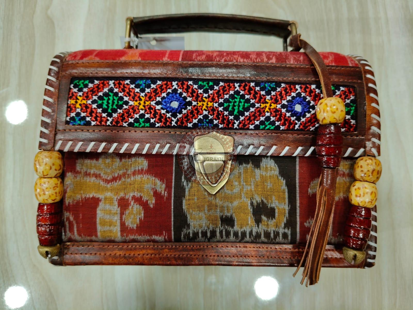 Black Animal Bandha Leather Sling Bag