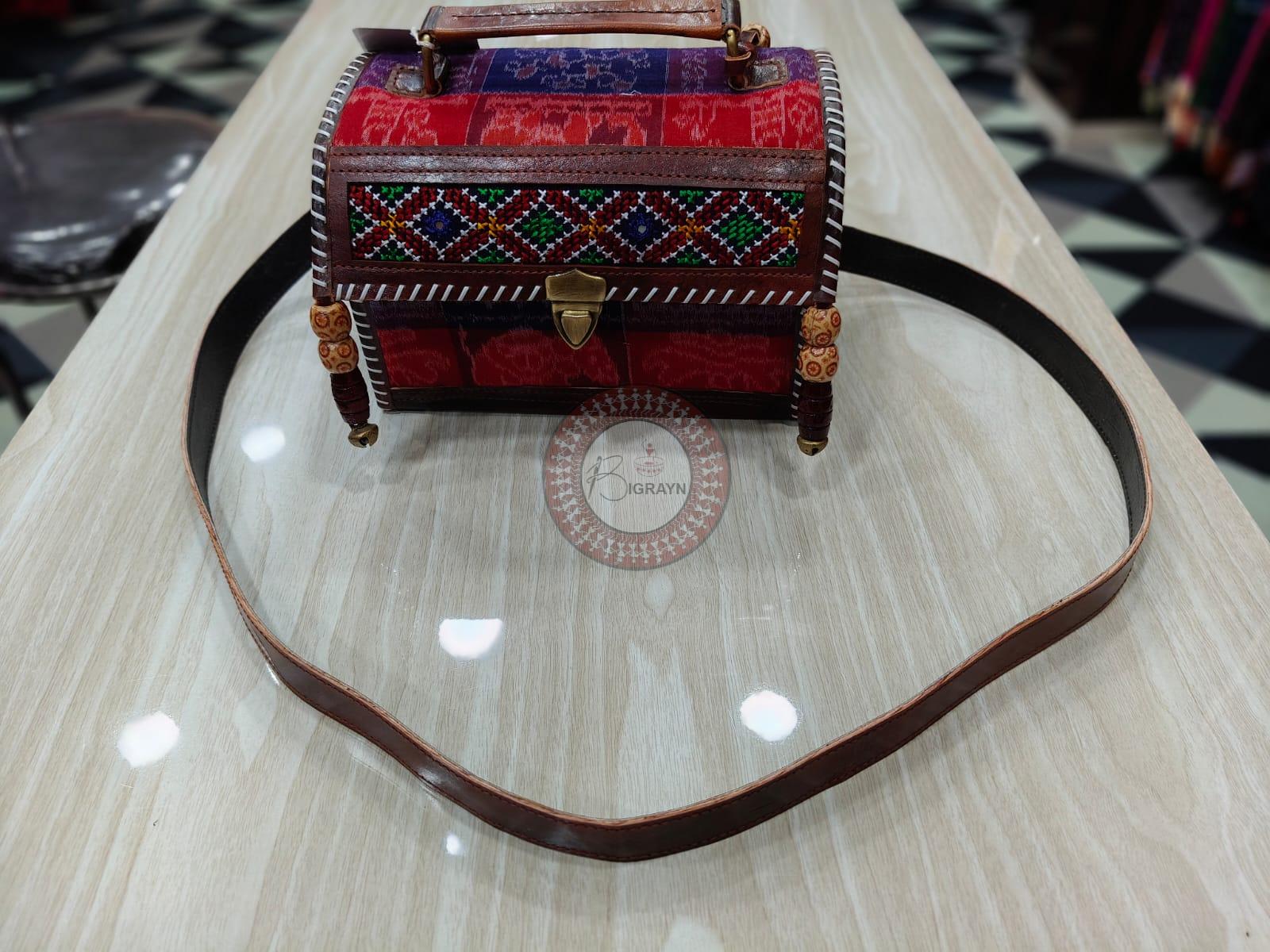 Blue Red Animal Bandha Leather Sling Bag