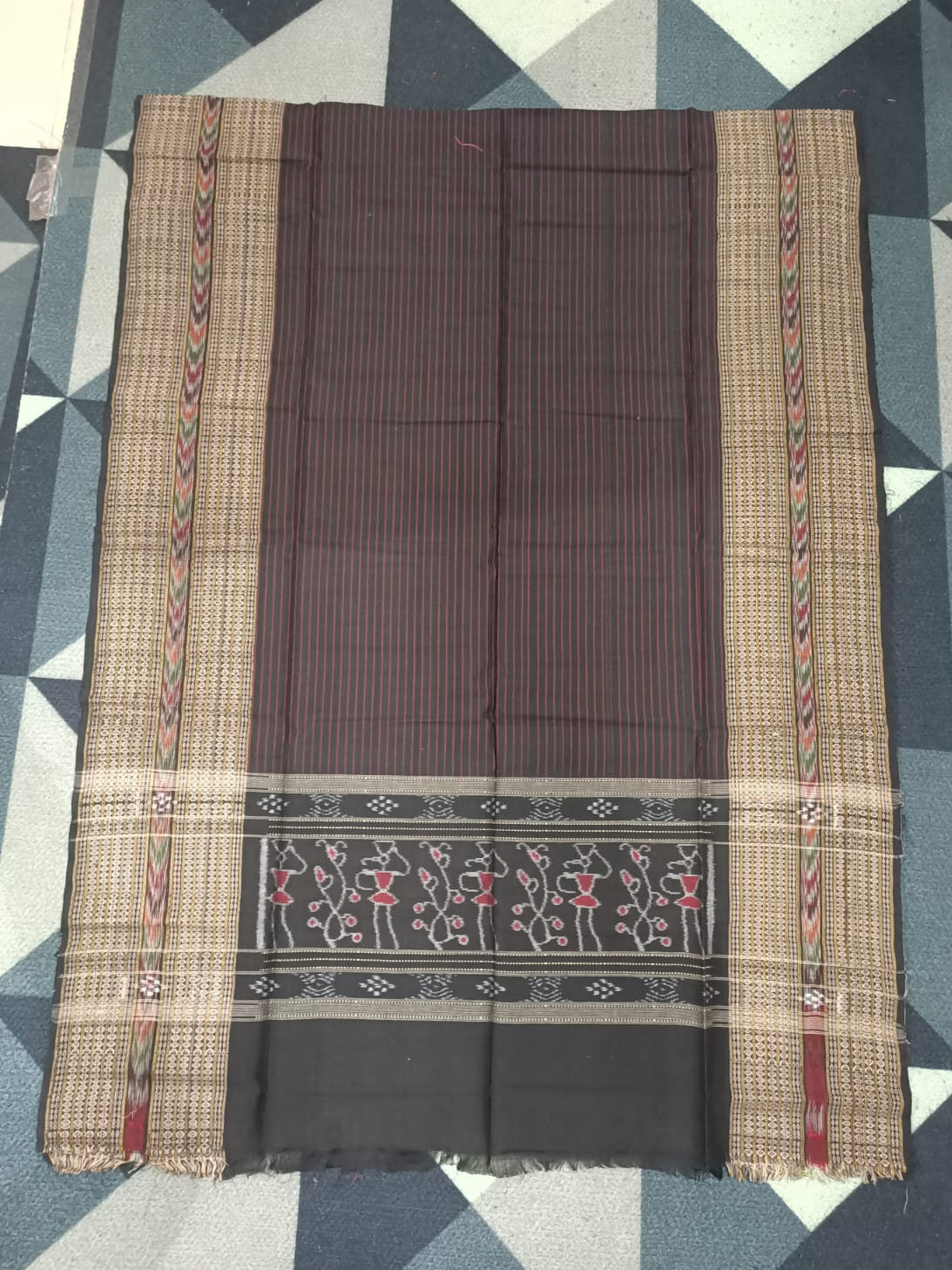 Black Maroon Animal Design Dress Set