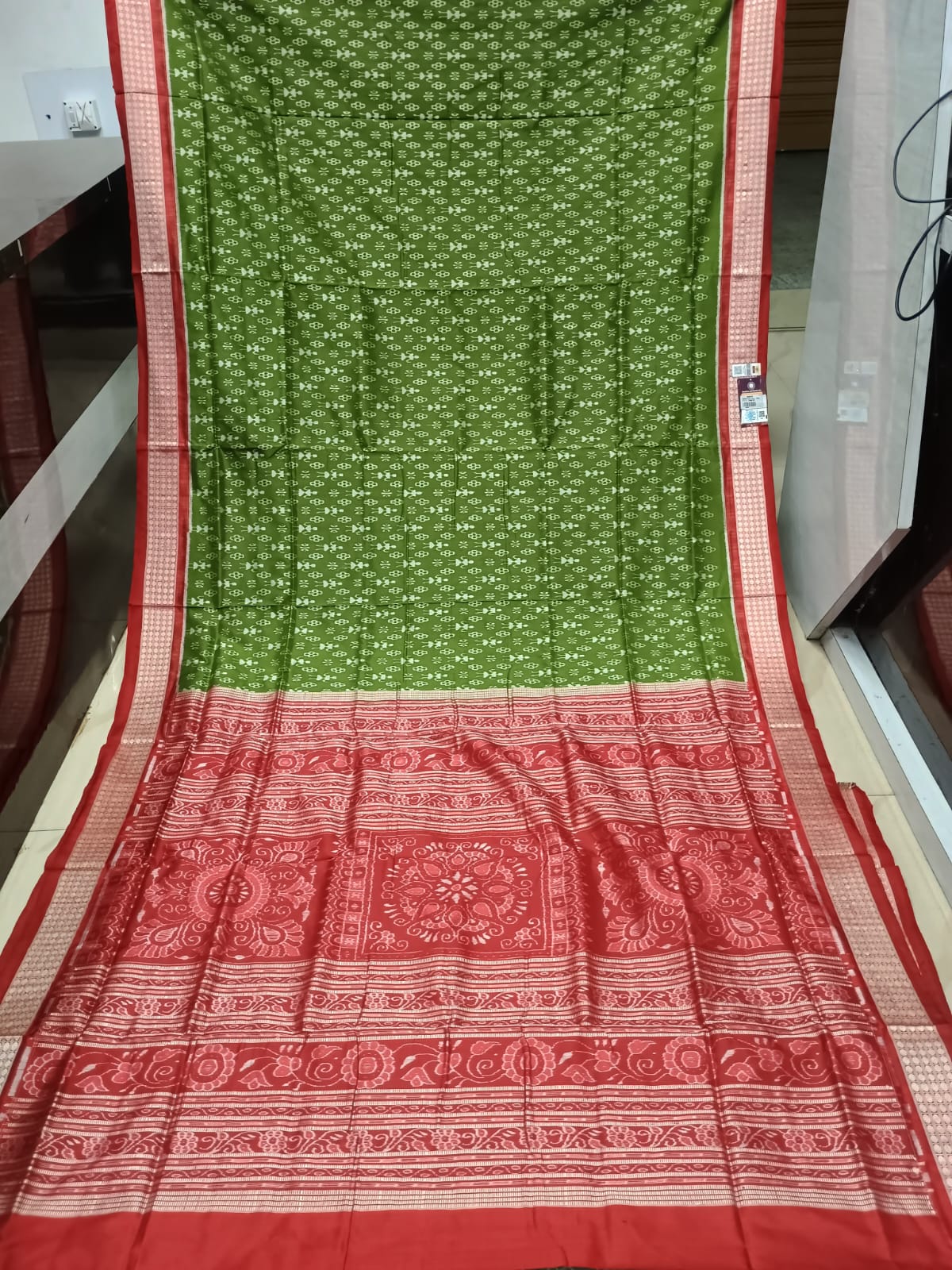 Mehendi Green Red Tribal & Flower Design Sambalpuri Silk Saree