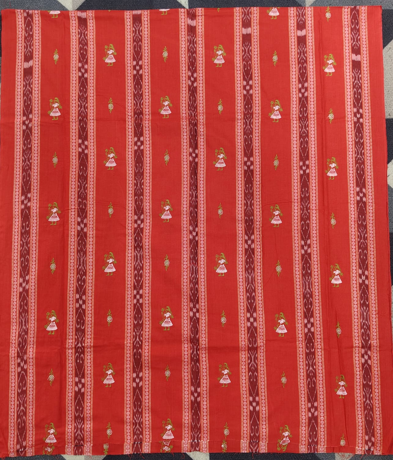 Red Mehendi Green Doll Design Handwoven Odisha Ikat Unstitched Dress Material Set (Top 2.5m, Dupatt2.5m, Bottom 2m)