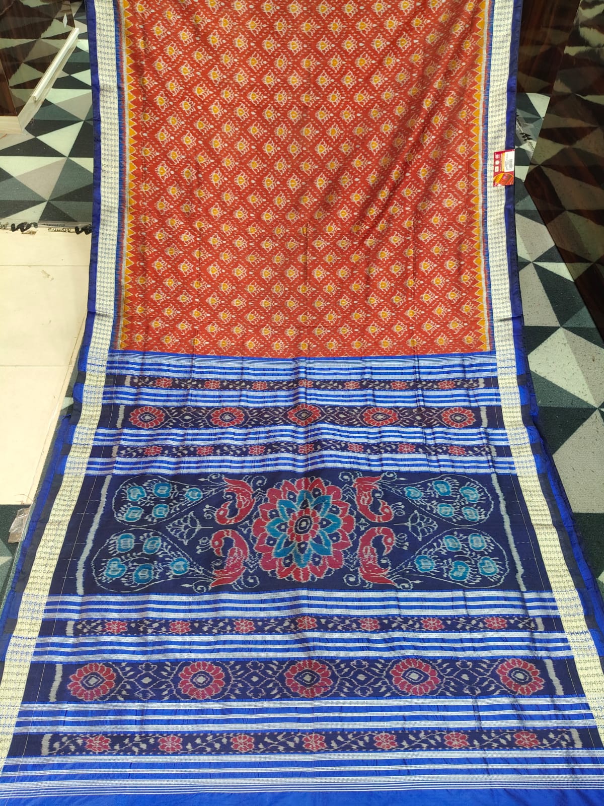 Maroon Blue Flower Odisha Handloom Sambalpuri Silk Saree