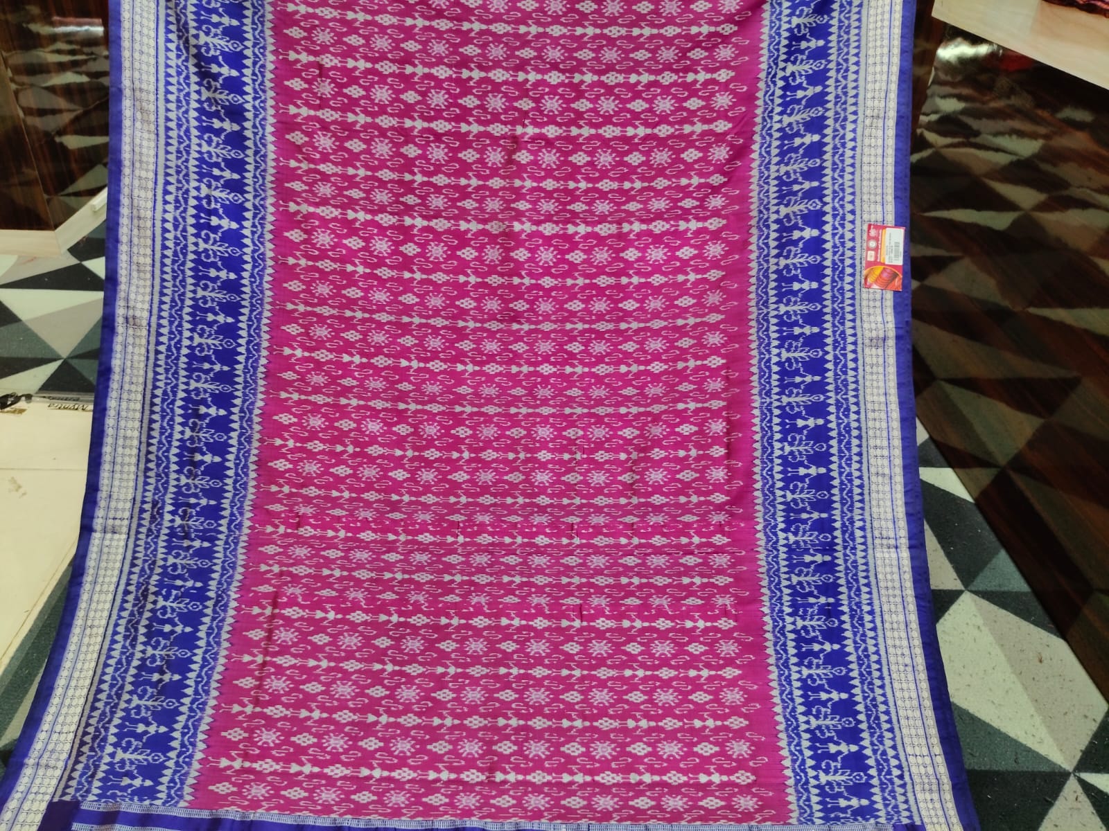 Magenta Blue Tribal Pasapali Odisha Handloom Sambalpuri Silk Saree