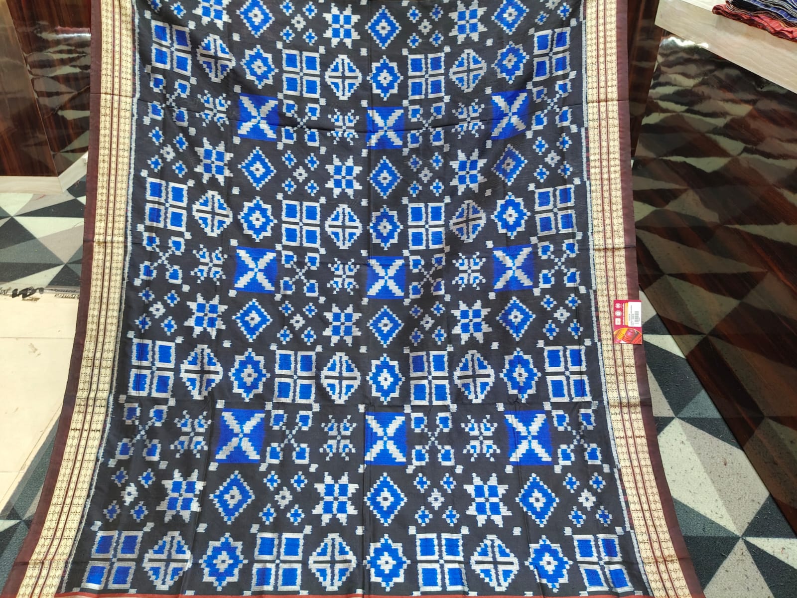 Black & Blue Maroon Pasapali Partly Odisha Handloom Sambalpuri Silk Saree