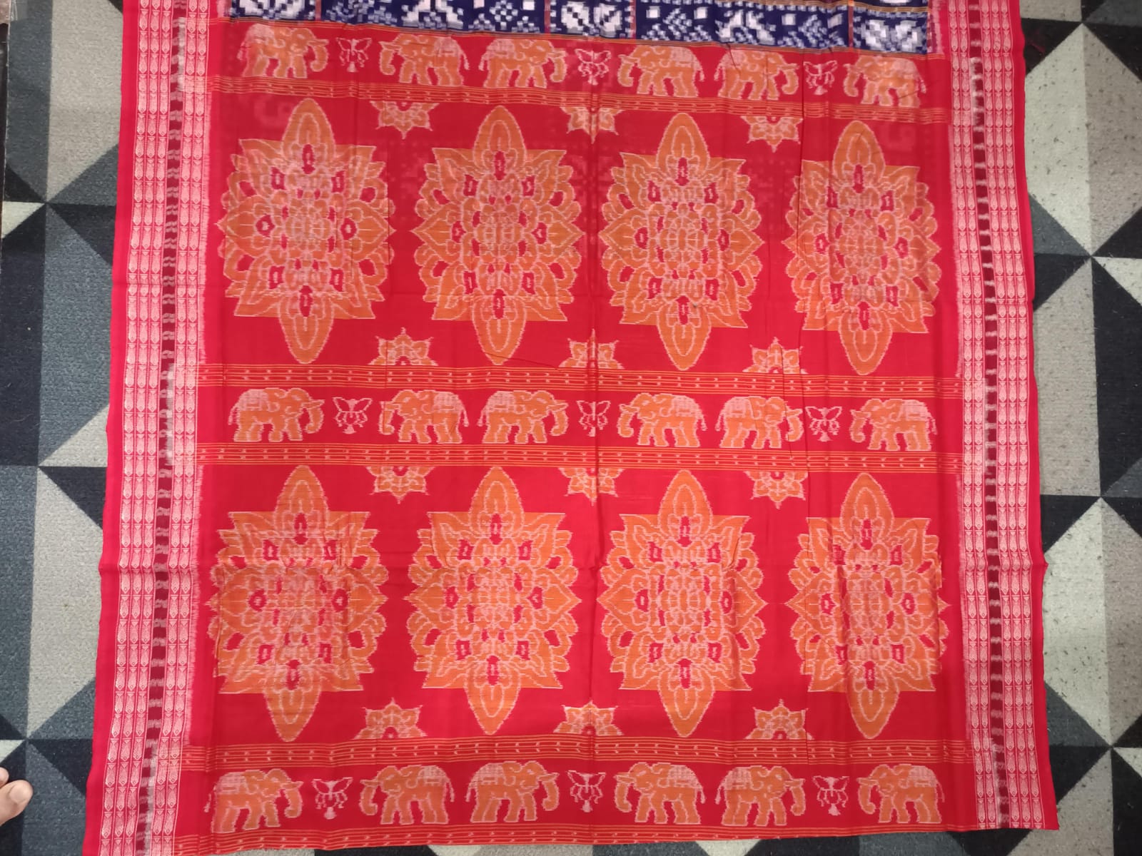 Blue Maroon Red Dancer & Pasapali Design Sambalpuri Cotton Saree
