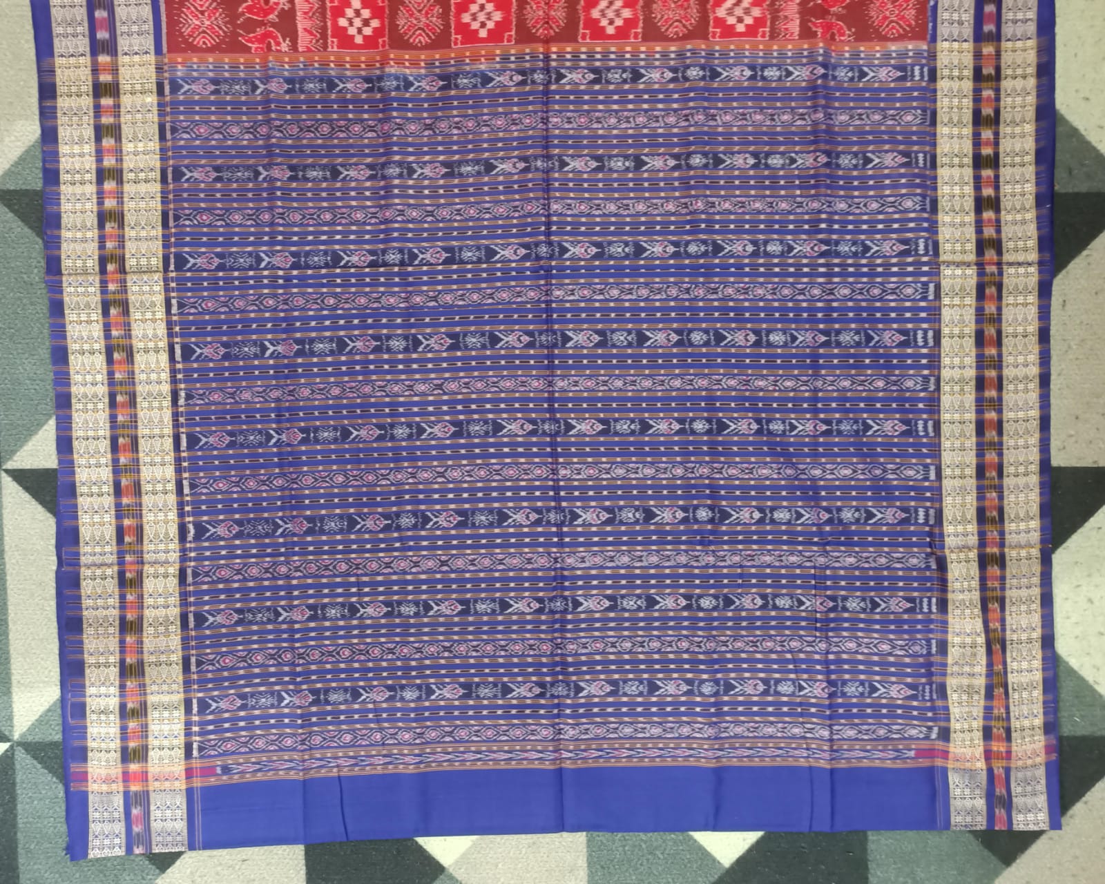 Red Blue Pasapali With Scot Deer Design Sambalpuri Cotton Saree