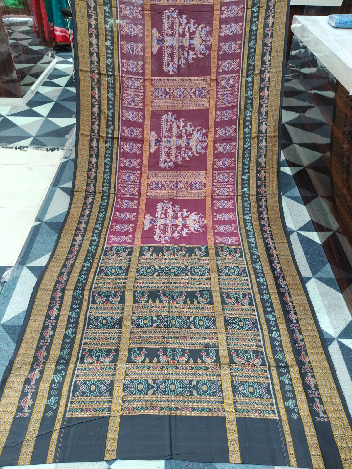 Coffee Black Akhanda Dipa Design Sambalpuri Cotton Saree