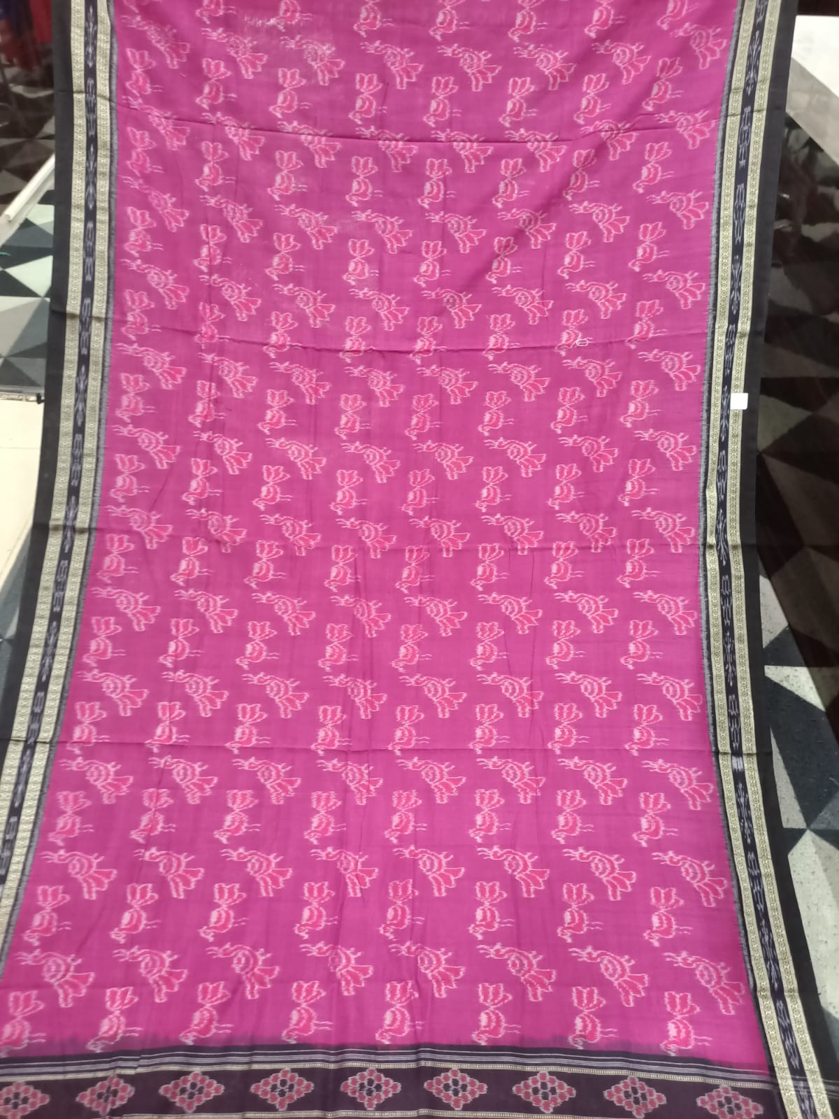 Magenta Black Birds Design Khandua Cotton Saree