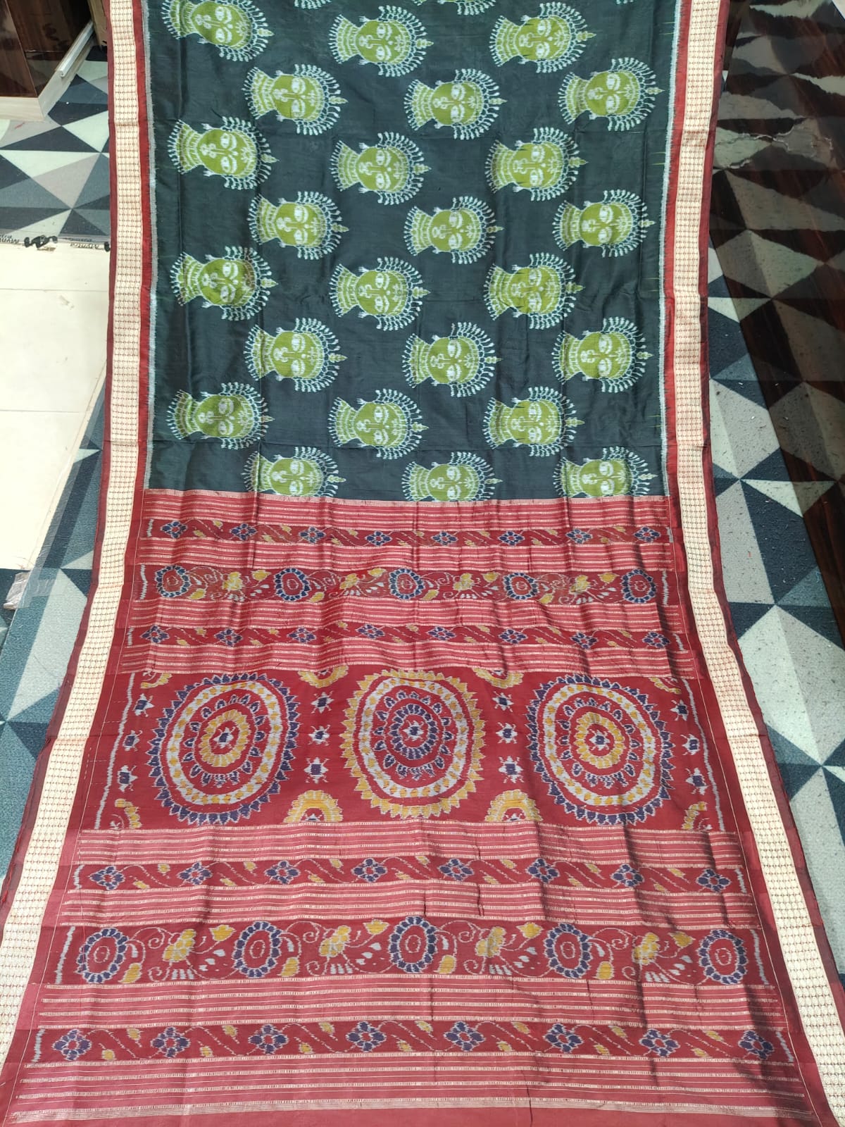 Black Maroon Mehendi Odishi Face Sambalpuri Semi Silk Saree