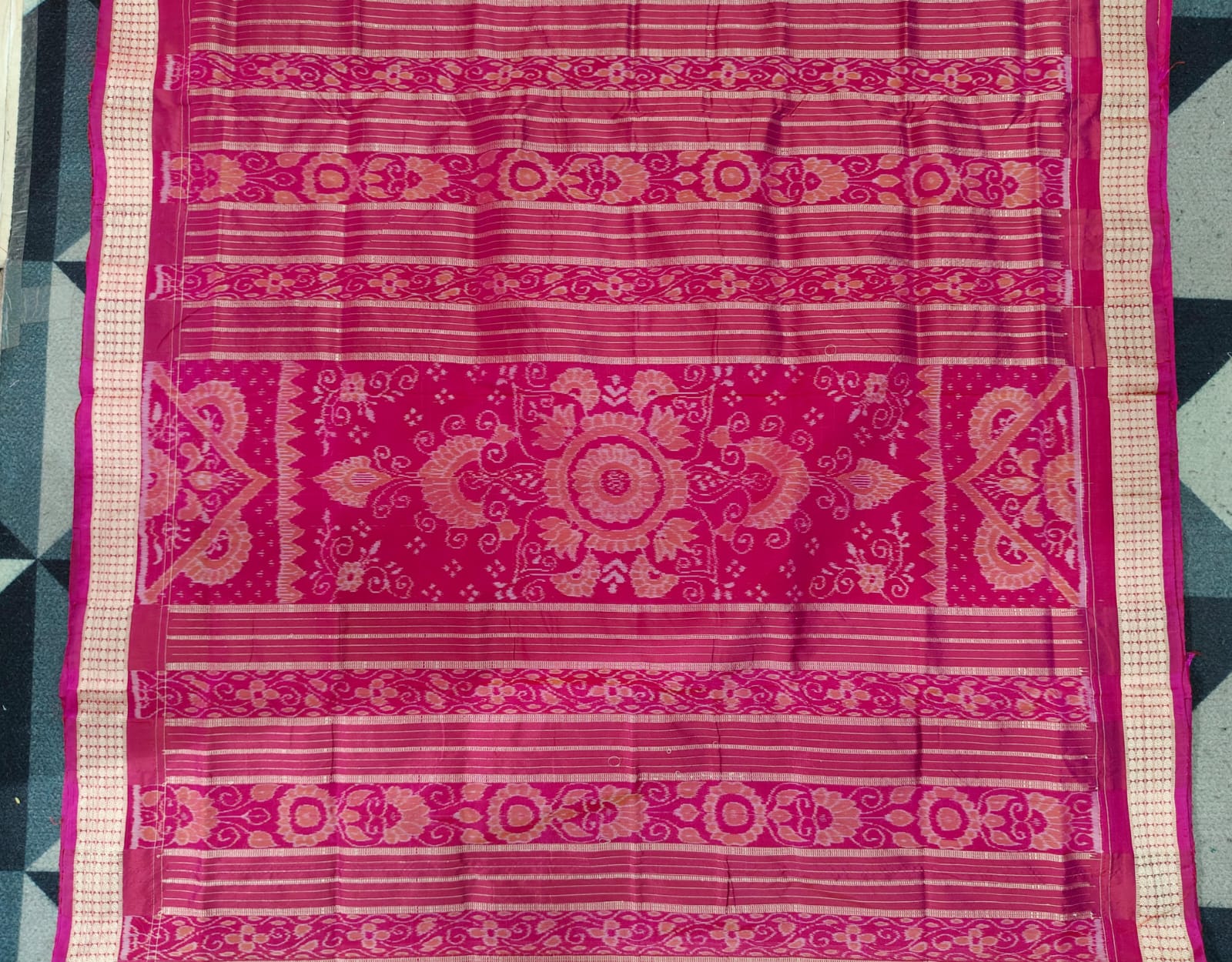 Purple Magenta Lata Design Sambalpuri Semi Silk Saree