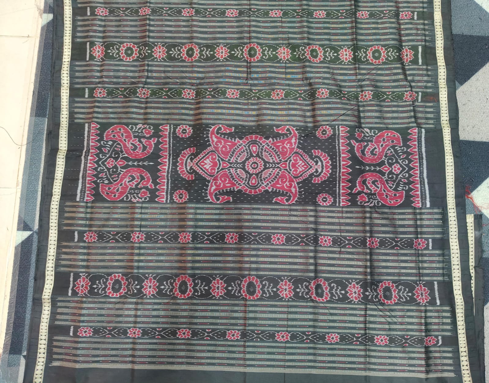Forest Green Black Single Border Mini Buti Bomkai Silk Saree