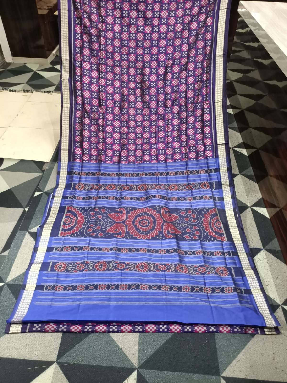 Magenta Navy Blue Mini Pasapali Sambalpuri Semi Silk Saree