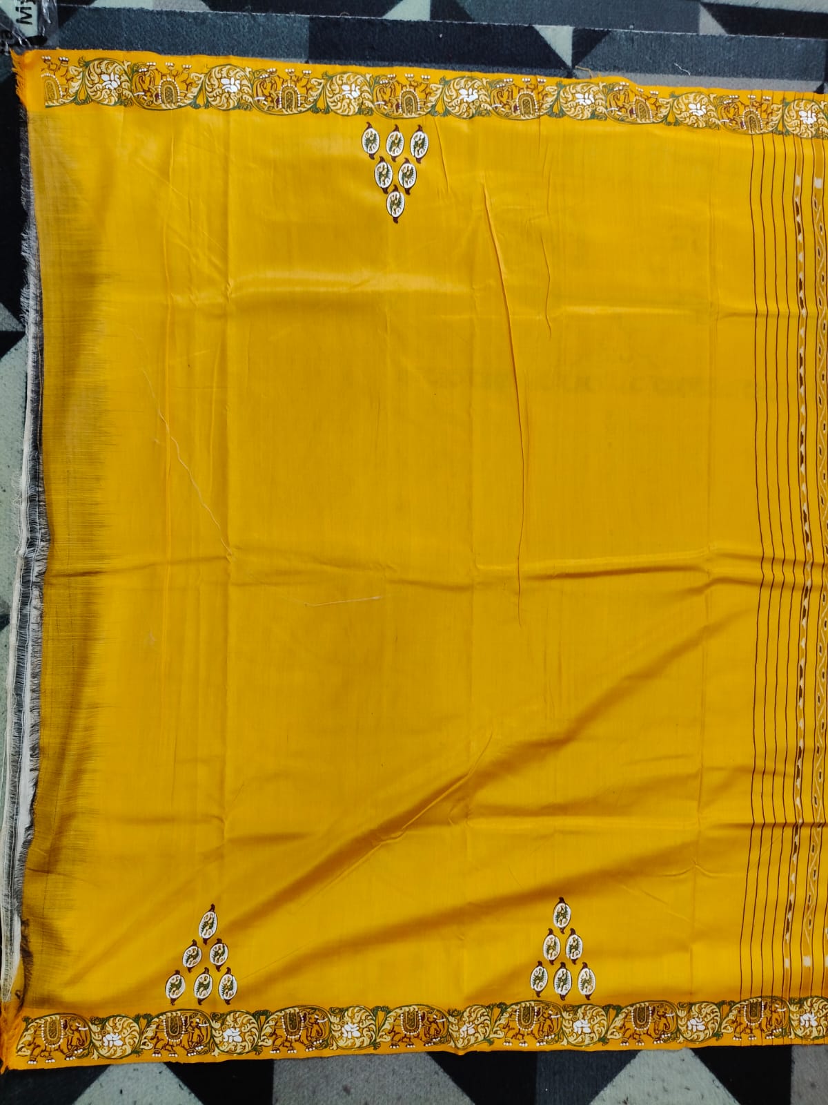 White Yellow Konark Wheel & Dancer Theme Pattachitra Tussar Silk Saree
