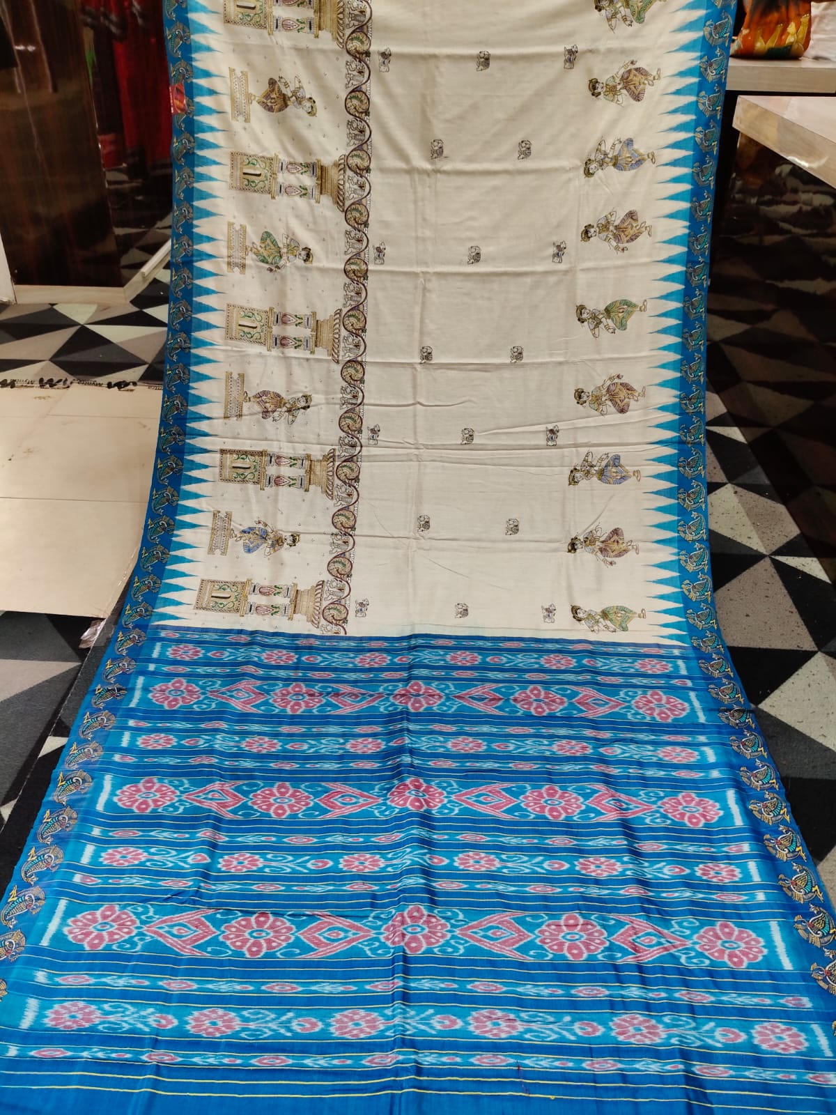 White Copper Sulphate Dancer Theme Pattachitra Tussar Silk Saree