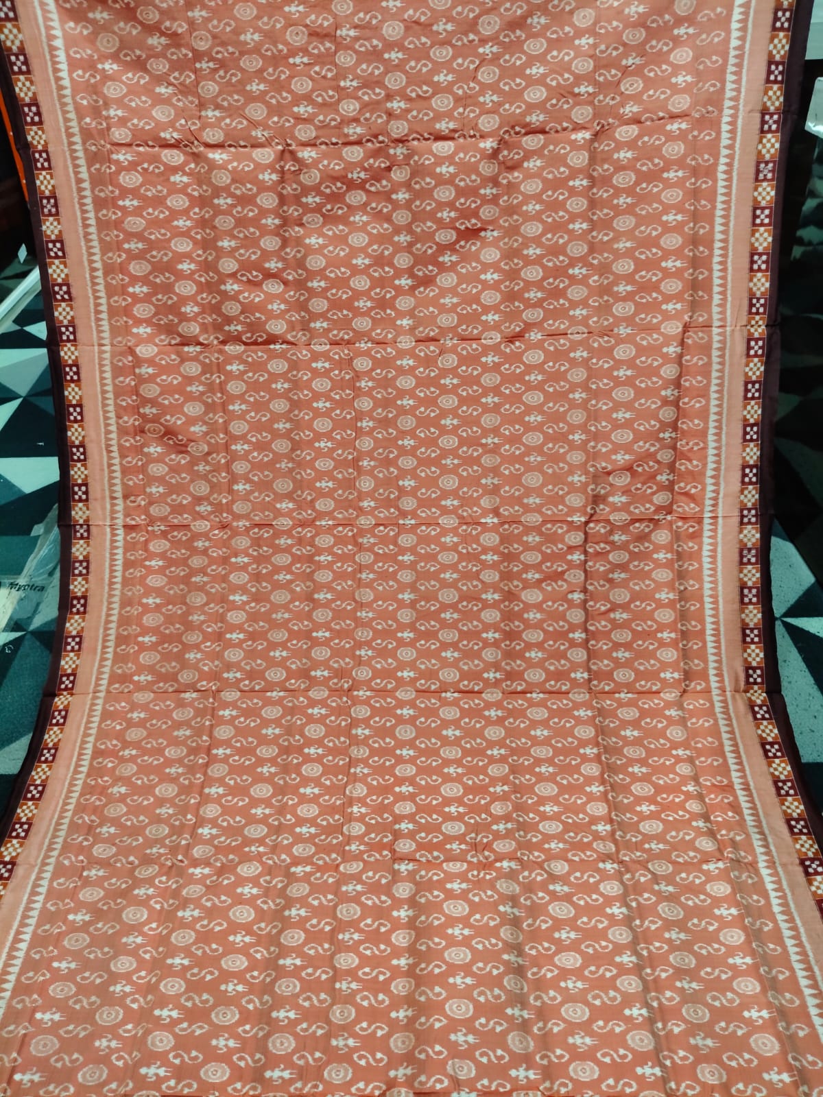Light Brown Coffee Border Pasapali Tribal & Flower Design Sambalpuri Silk Saree