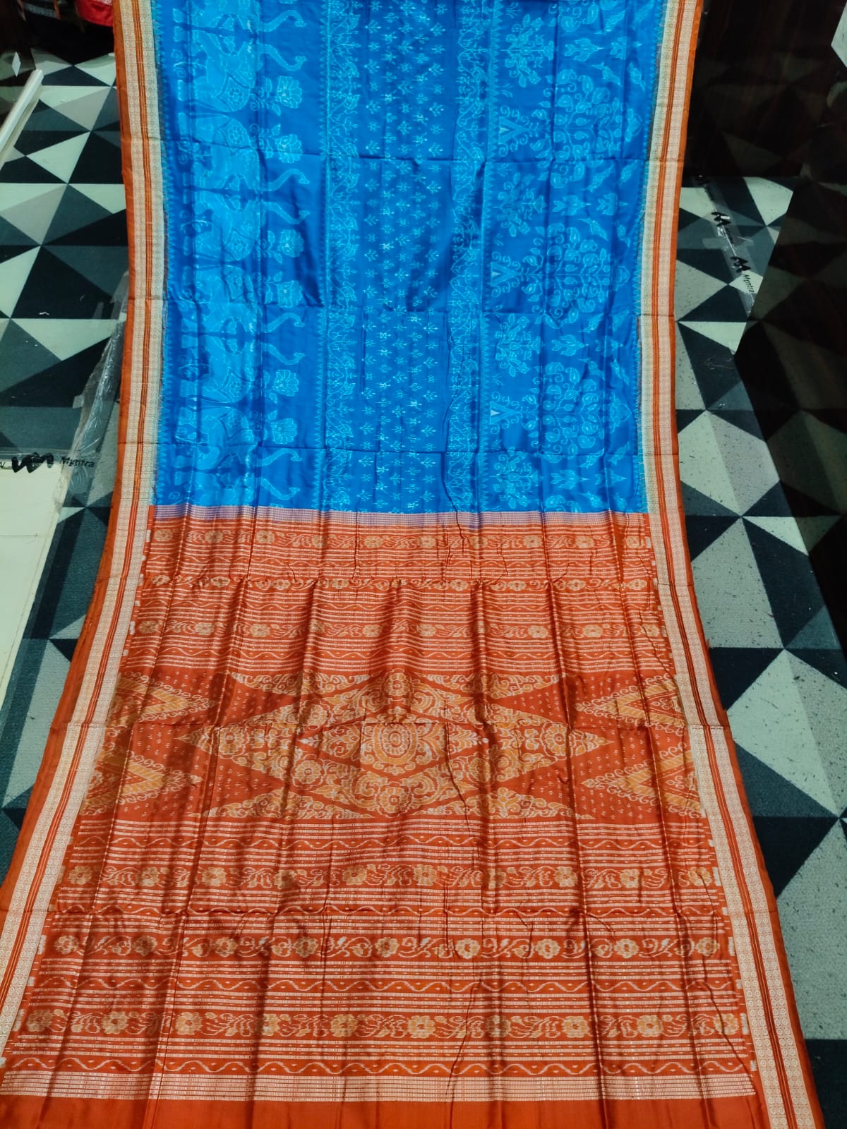 Copper Sulphate Rust Tree & Scot Elephant Design Sambalpuri Silk Saree
