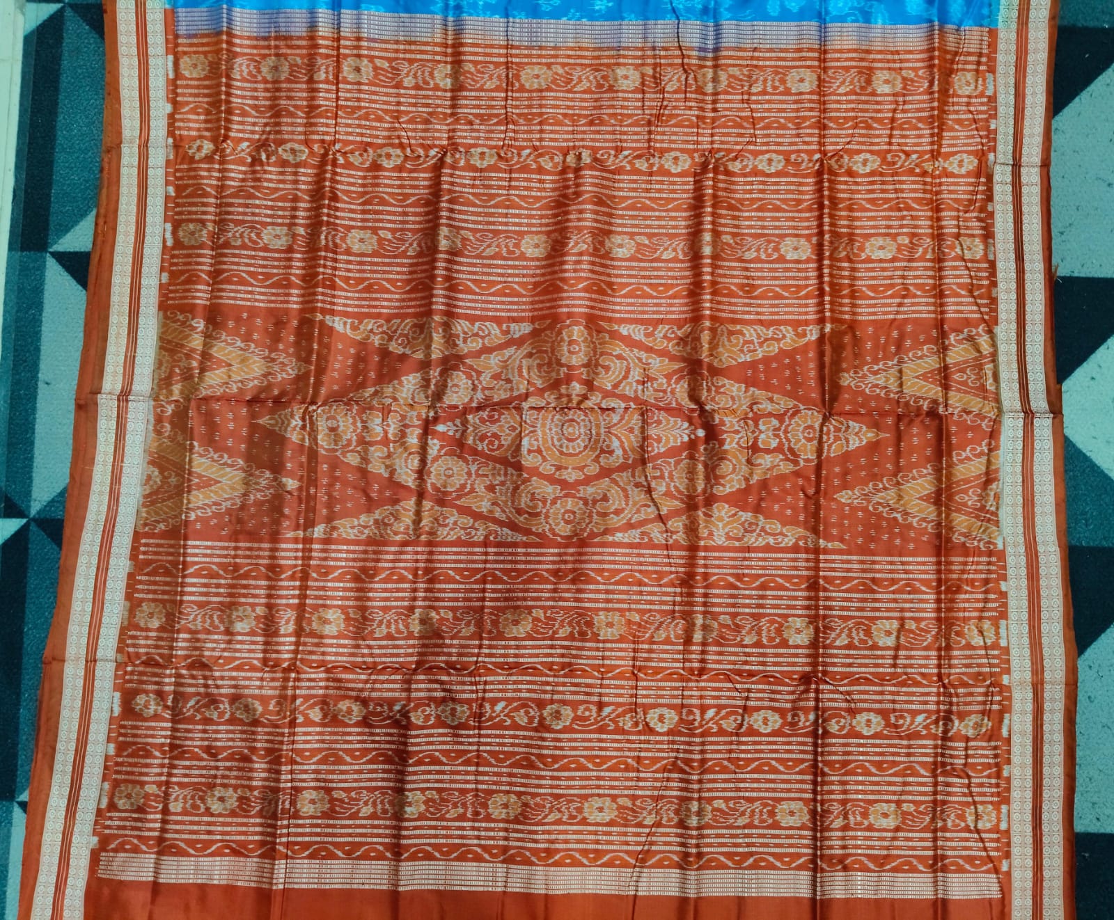 Copper Sulphate Rust Tree & Scot Elephant Design Sambalpuri Silk Saree