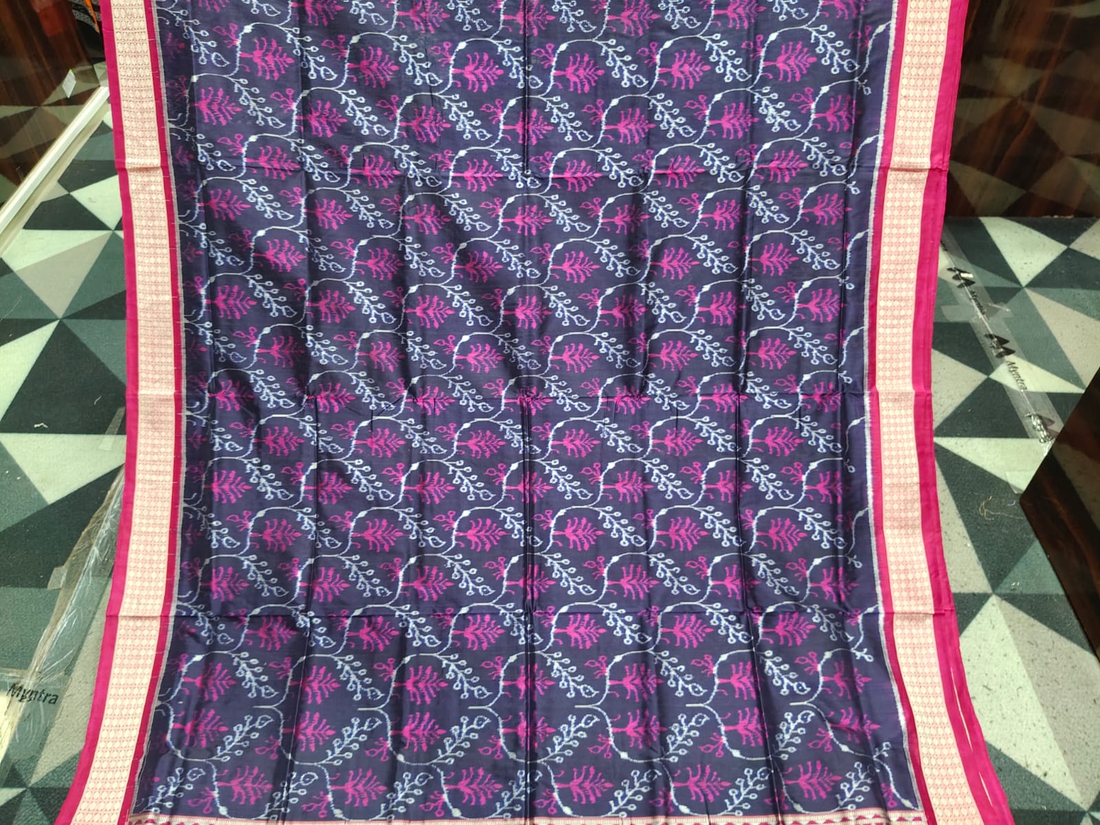 Navy Blue Magenta Lata Design Sambalpuri Silk Saree