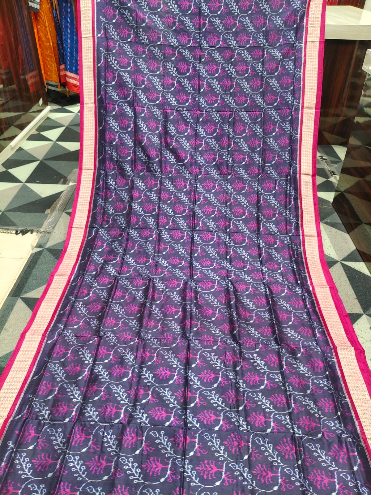 Navy Blue Magenta Lata Design Sambalpuri Silk Saree