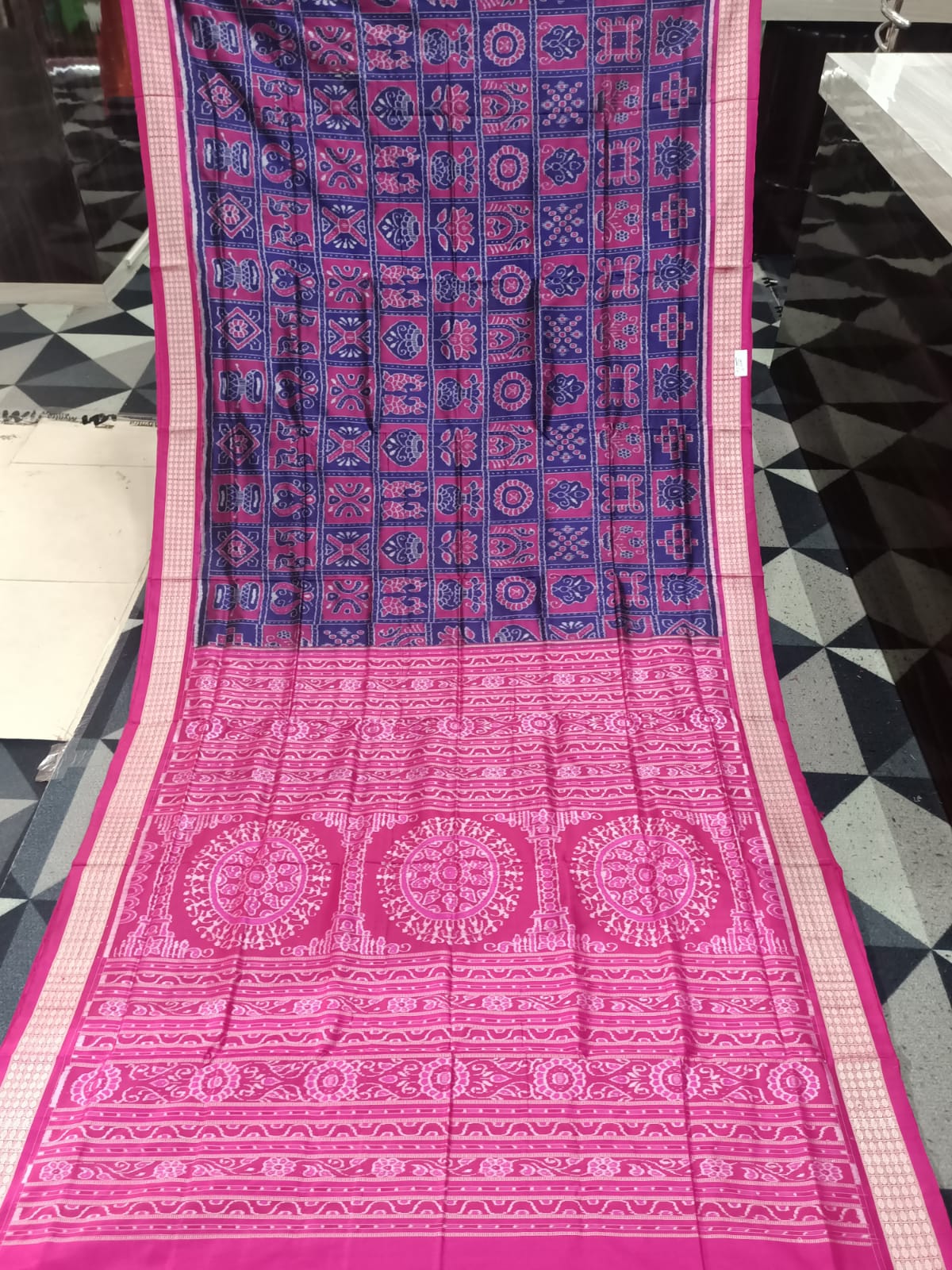 Navy Blue Magenta Nabakothi Design Sambalpuri Silk Saree