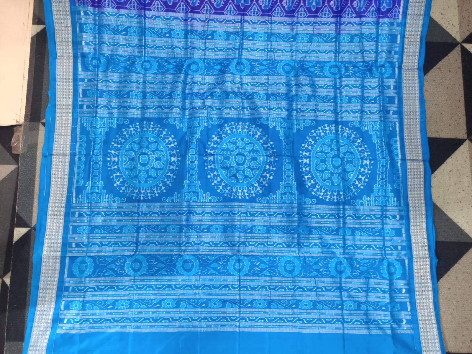 Blue Copper Sulphate Sankha Design Sambalpuri Silk Saree